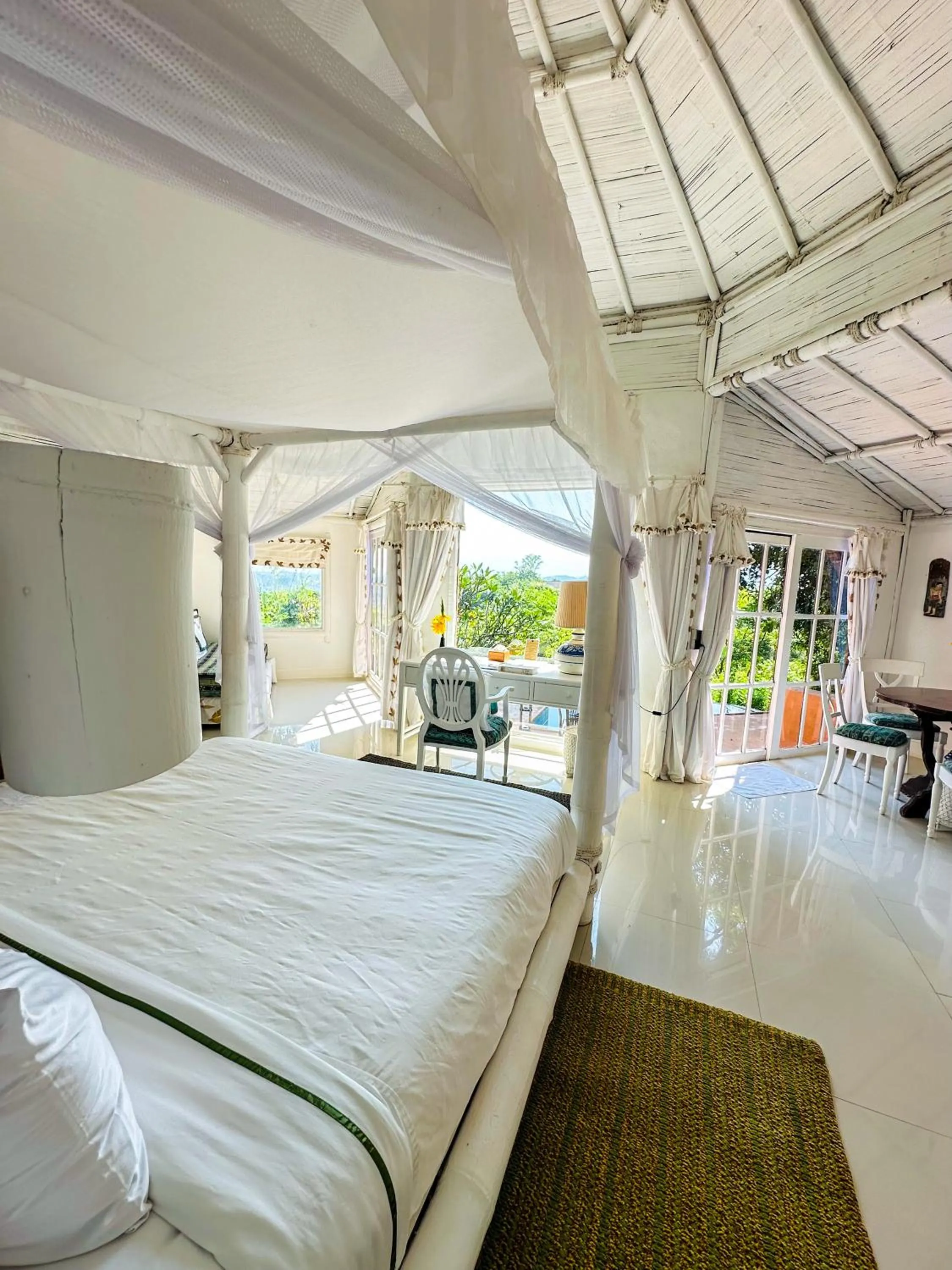 Photo of the whole room, Bed in Phu Chaisai Chiang Rai Mountain Resort