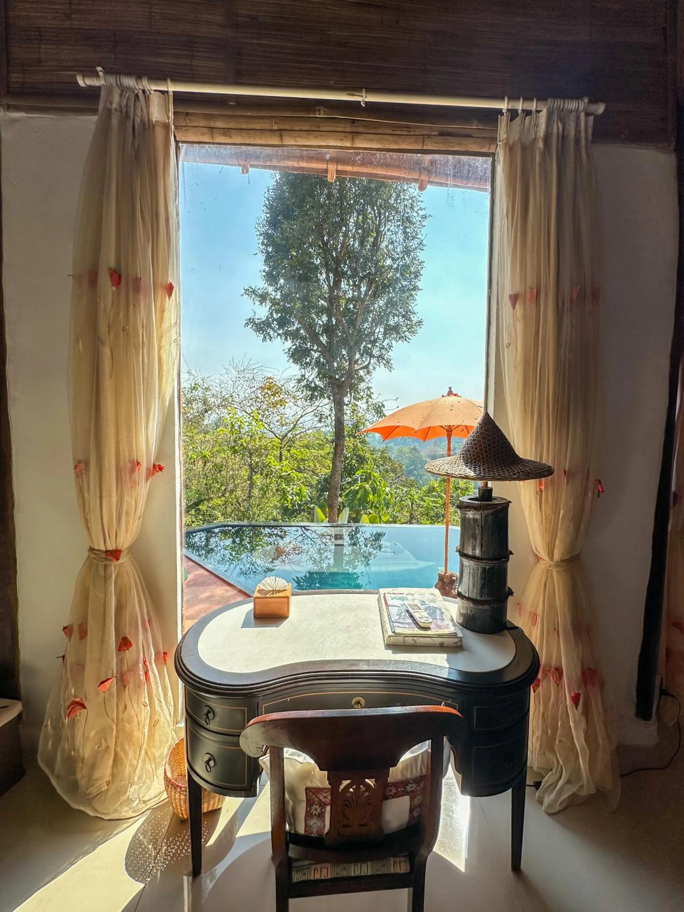 Living room in Phu Chaisai Chiang Rai Mountain Resort