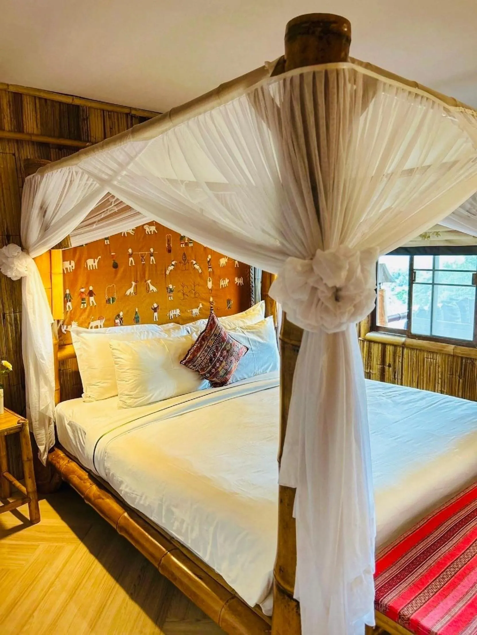 Bed in Phu Chaisai Chiang Rai Mountain Resort