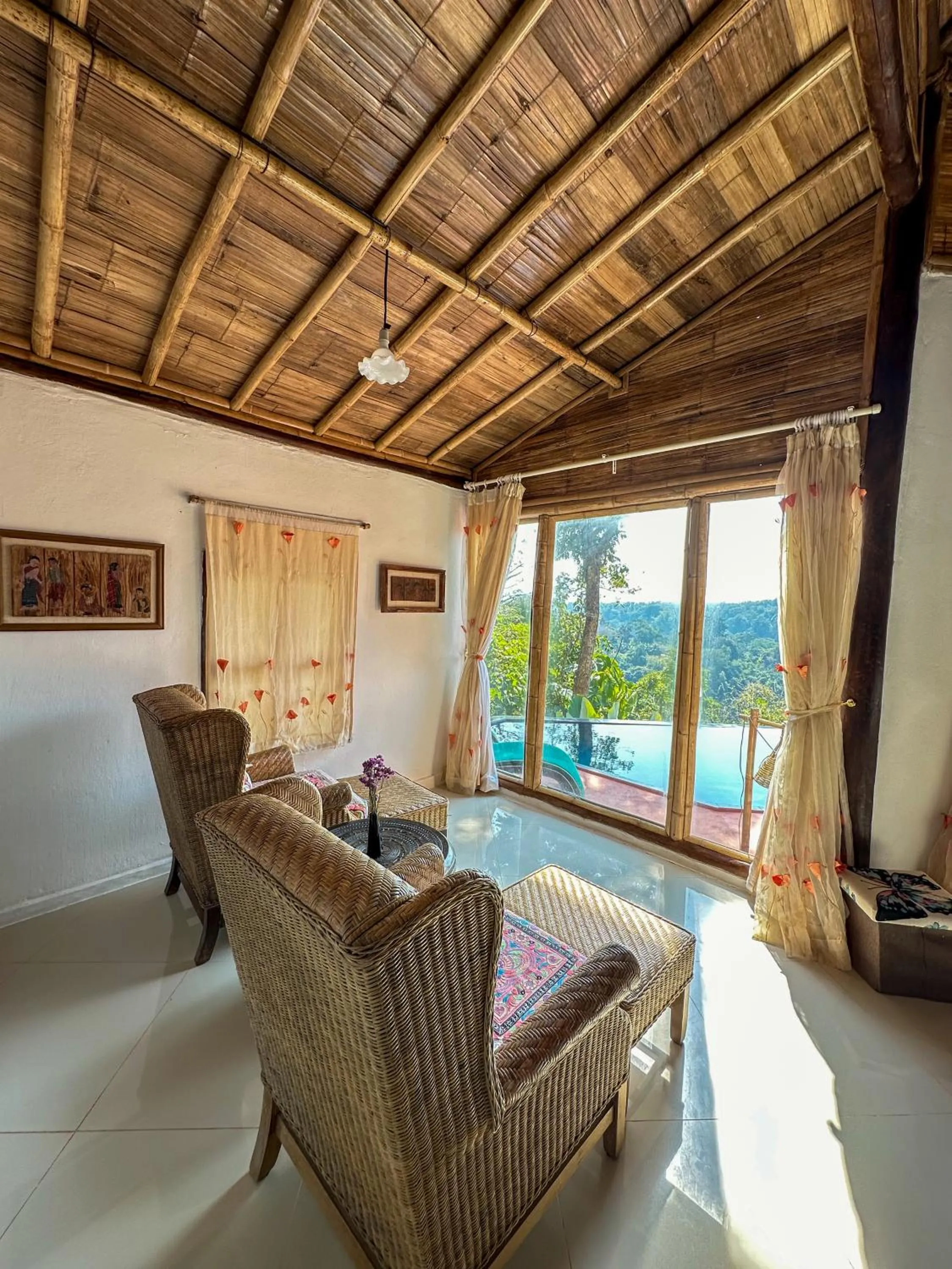 Living room in Phu Chaisai Chiang Rai Mountain Resort