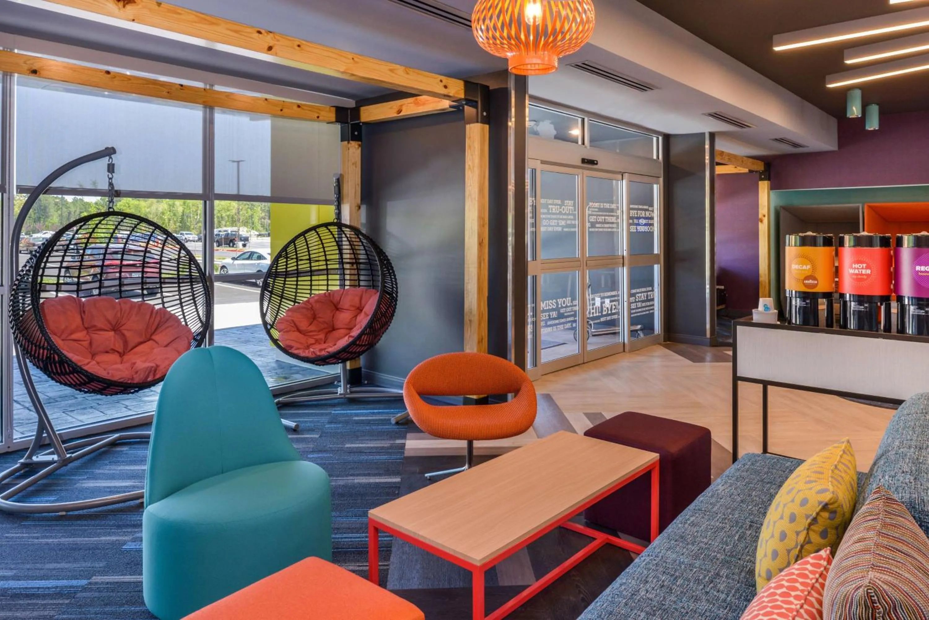 Lobby or reception in Tru By Hilton Little Rock West