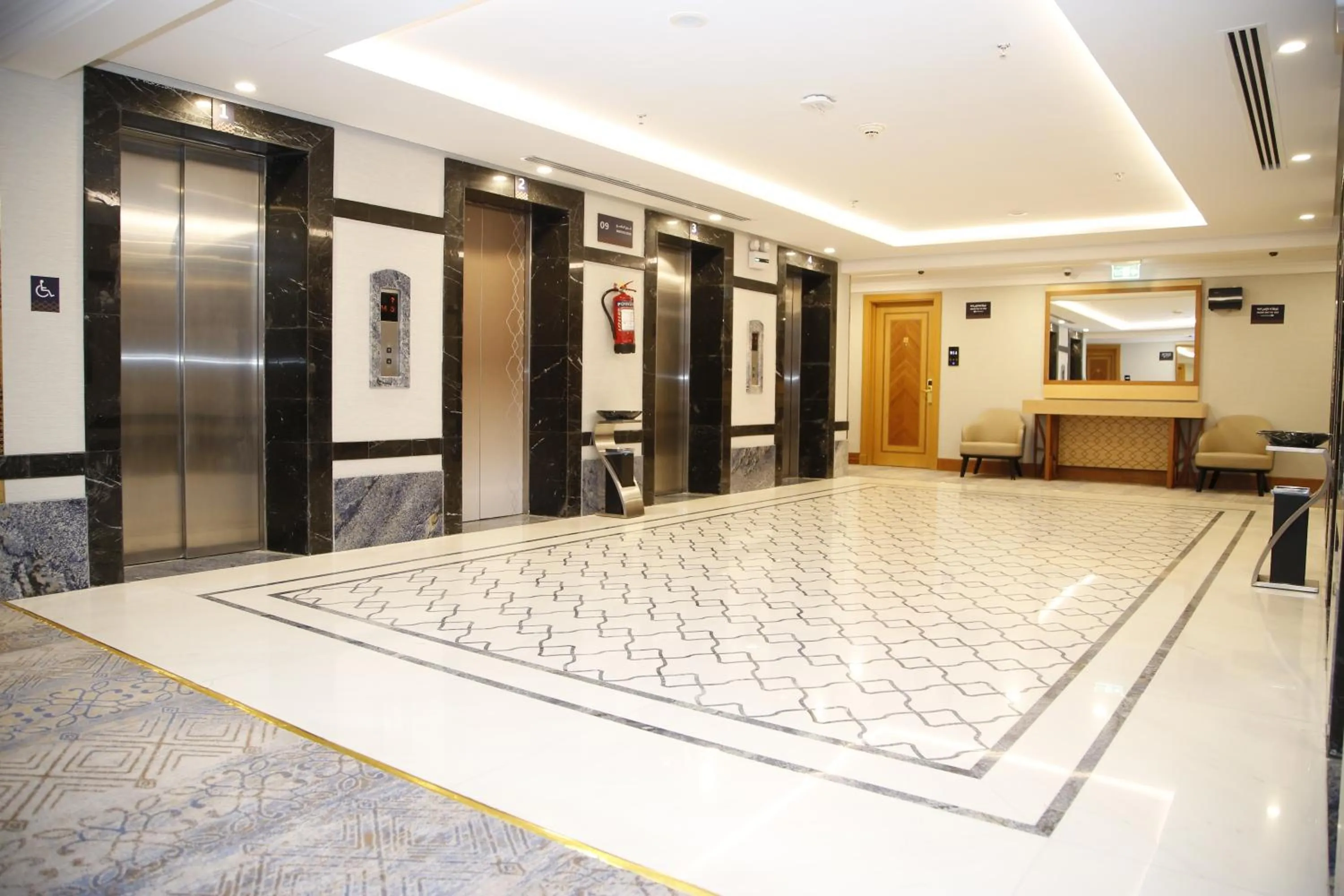 elevator in MADEN Al Rawda مادن الروضة