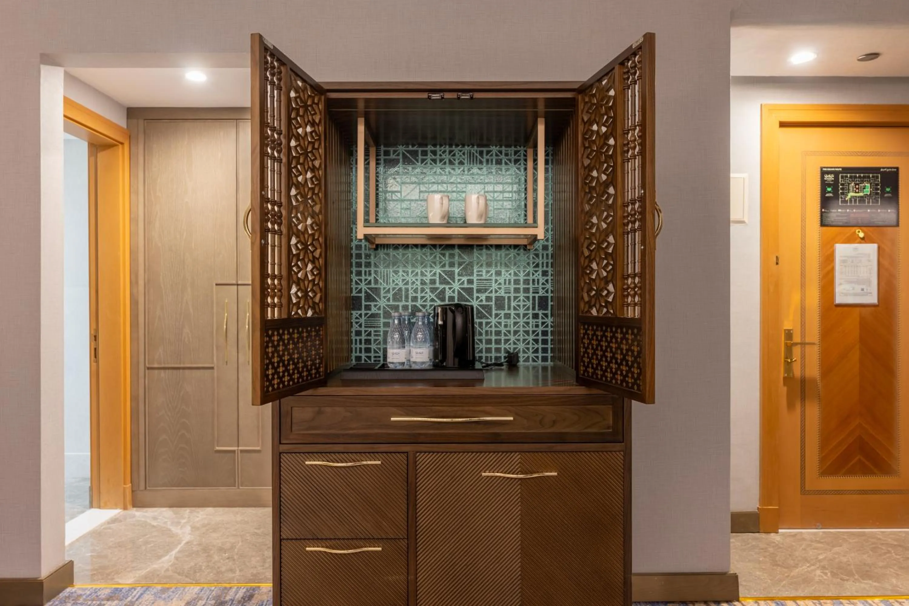 MADEN Al Rawda مادن الروضة