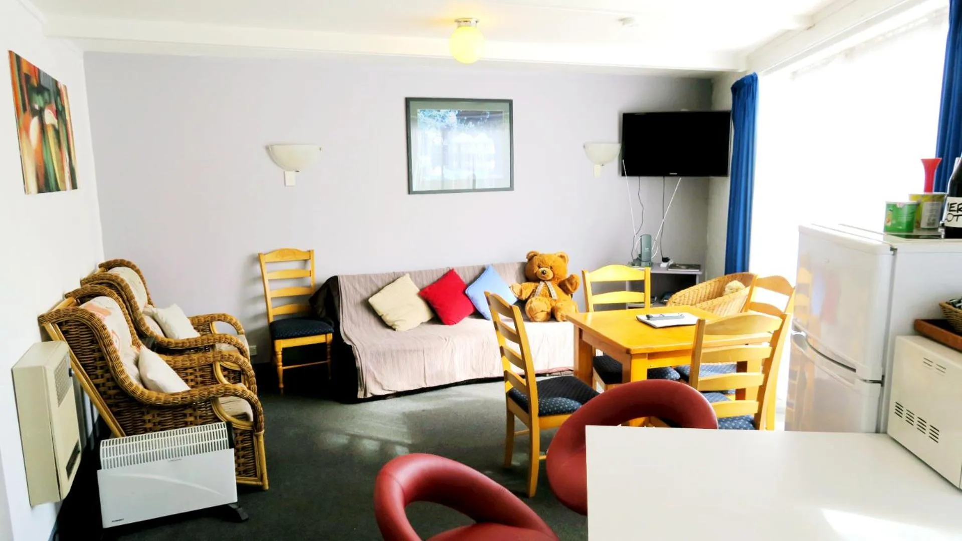 Day in New Norfolk Junction Motel