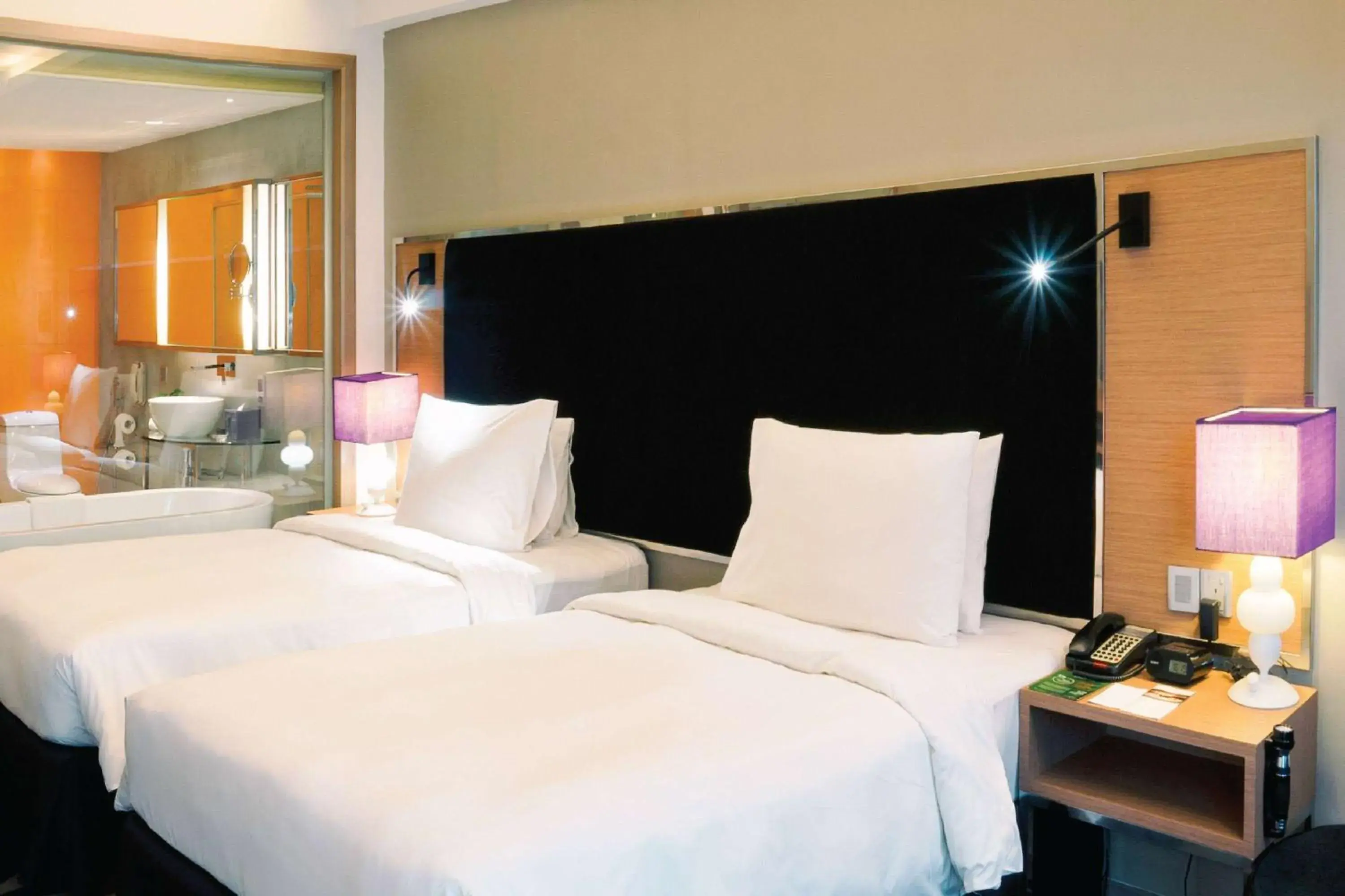 Deluxe Twin Room in Wyndham Grand Bangsar Kuala Lumpur Deluxe Twin Room in Wyndham Grand Bangsar Kuala Lumpur