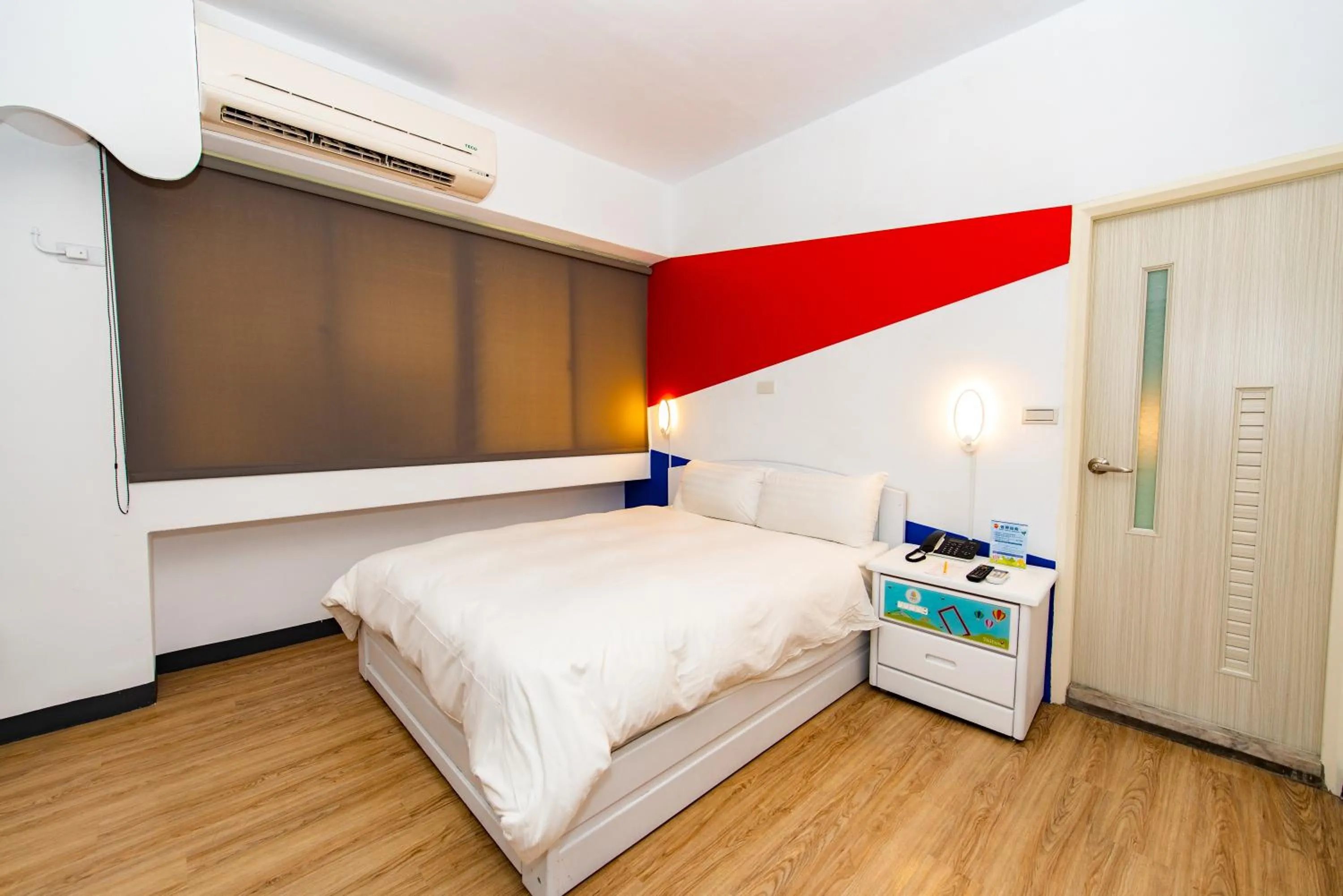 Photo of the whole room, Bed in Traveller Inn - Mido Hotel