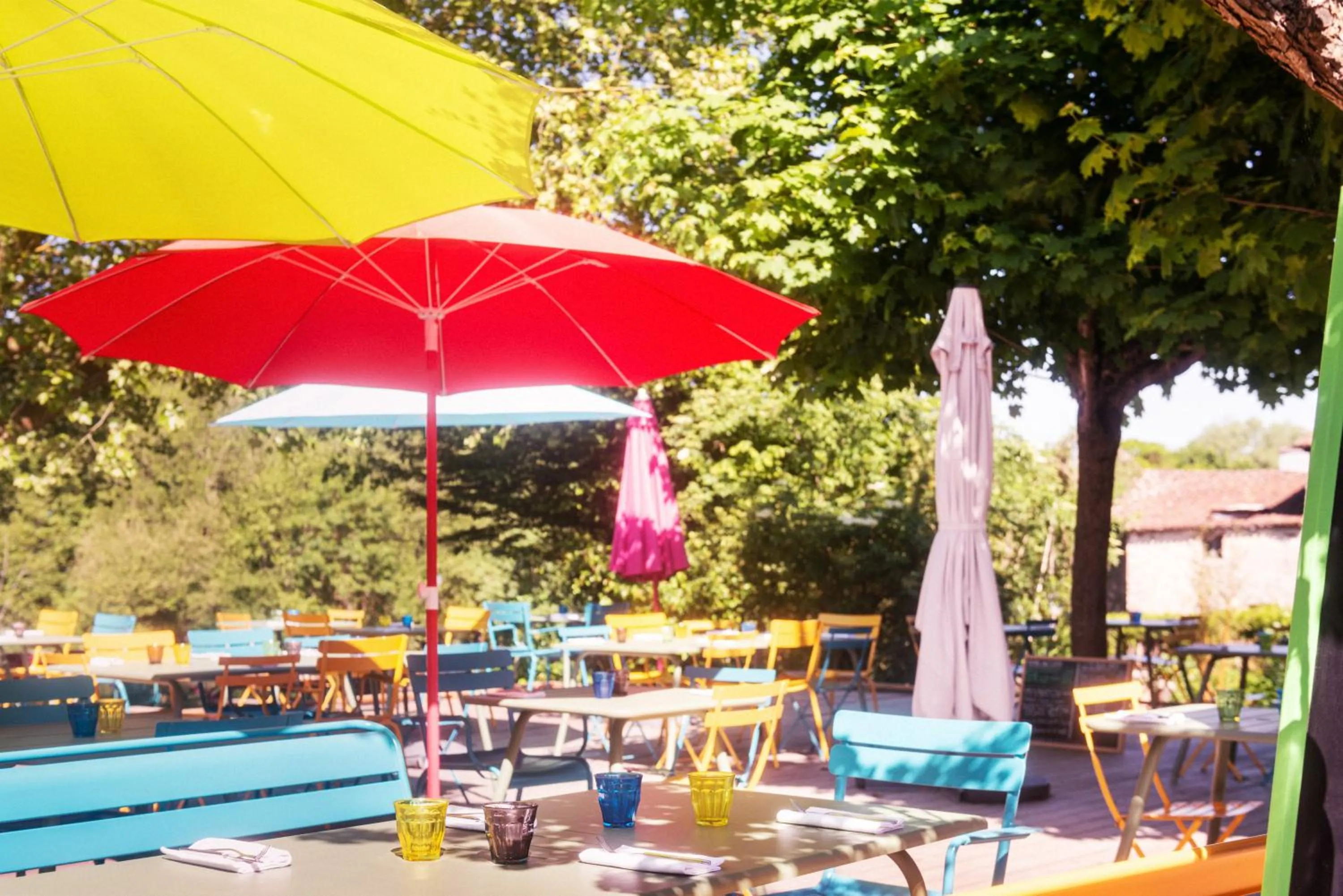 Property building in La Cascade