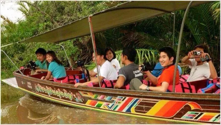 BaanSuanLeelawadee Resort Amphawa