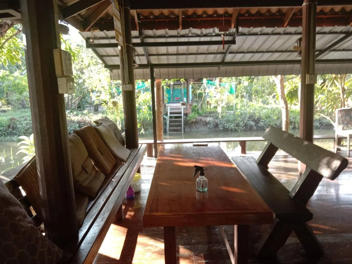 Patio in BaanSuanLeelawadee Resort Amphawa