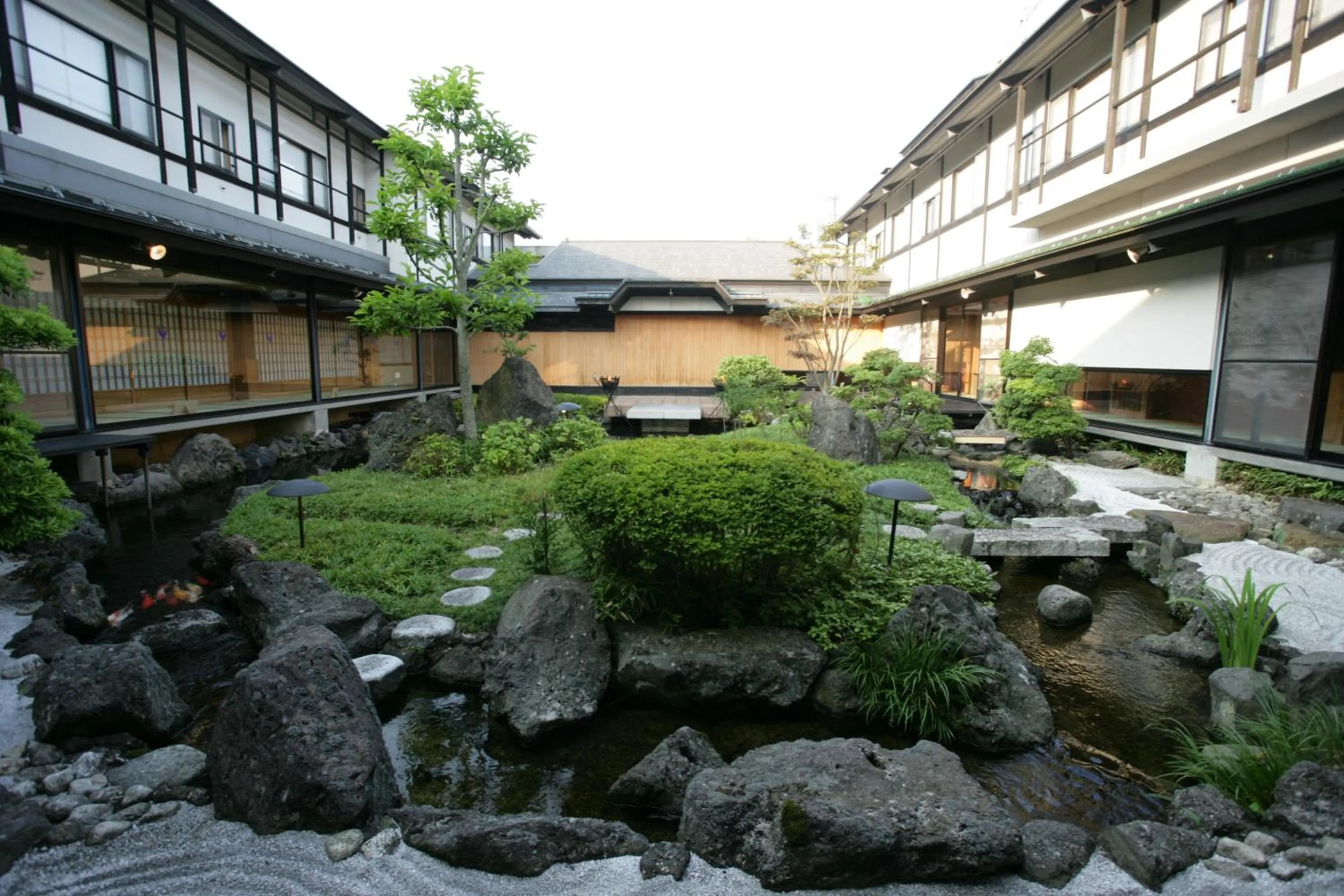 Garden in Onishiya Suishoen