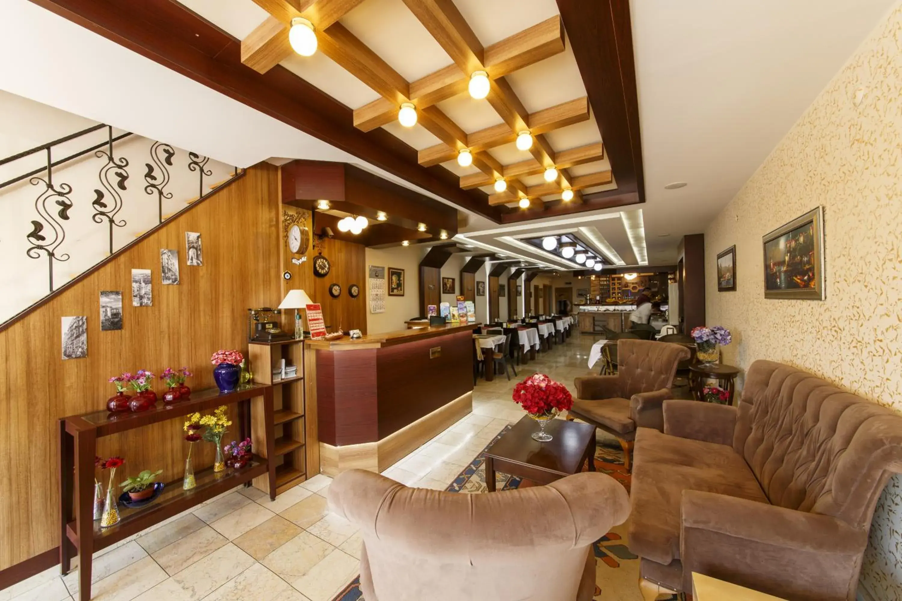Lobby or reception in Hotel Ipekyolu Lobby or reception in Hotel Ipekyolu