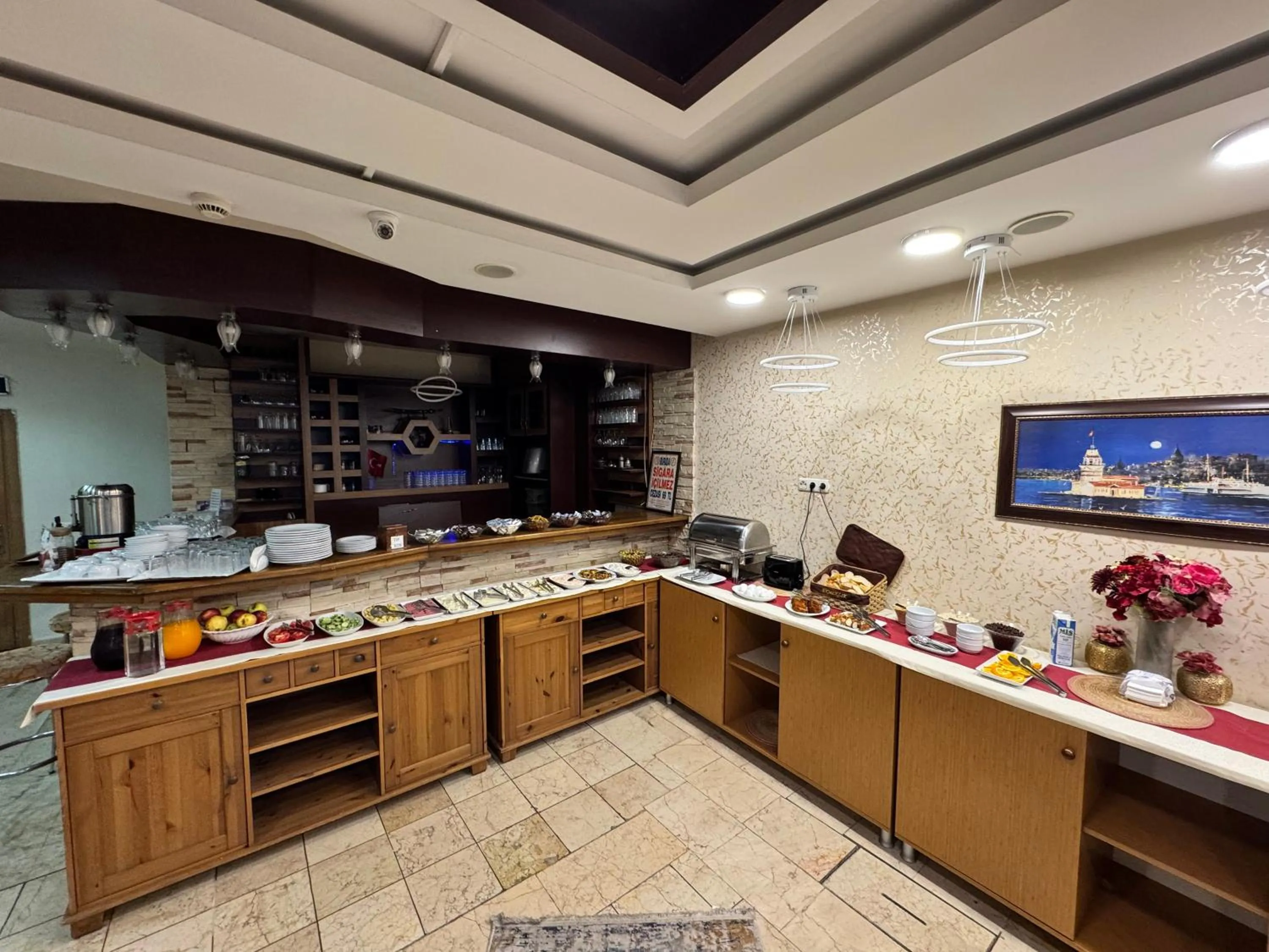 Breakfast in Hotel Ipekyolu