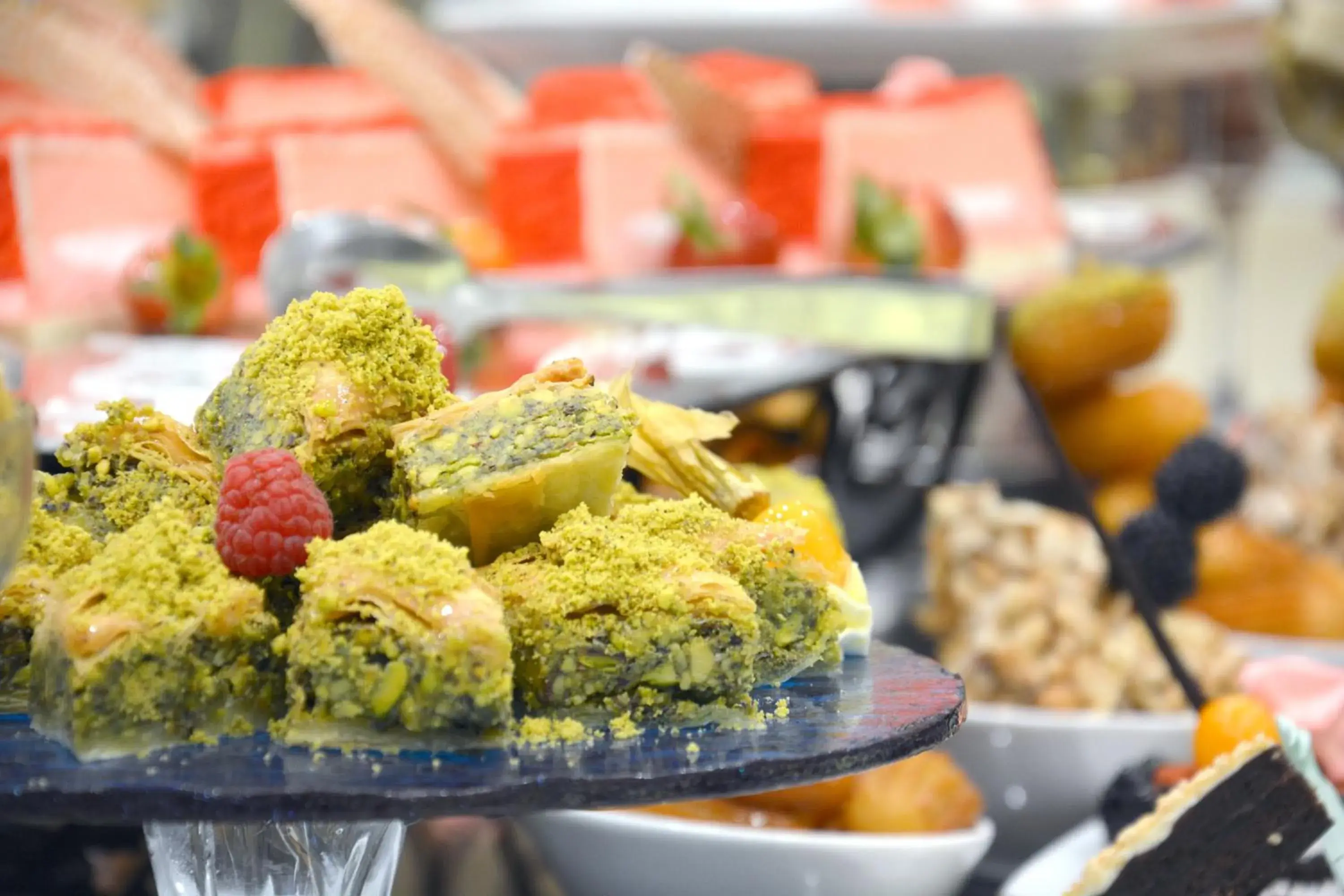 Restaurant/places to eat in MADEN Hotel Restaurant/places to eat in MADEN Hotel