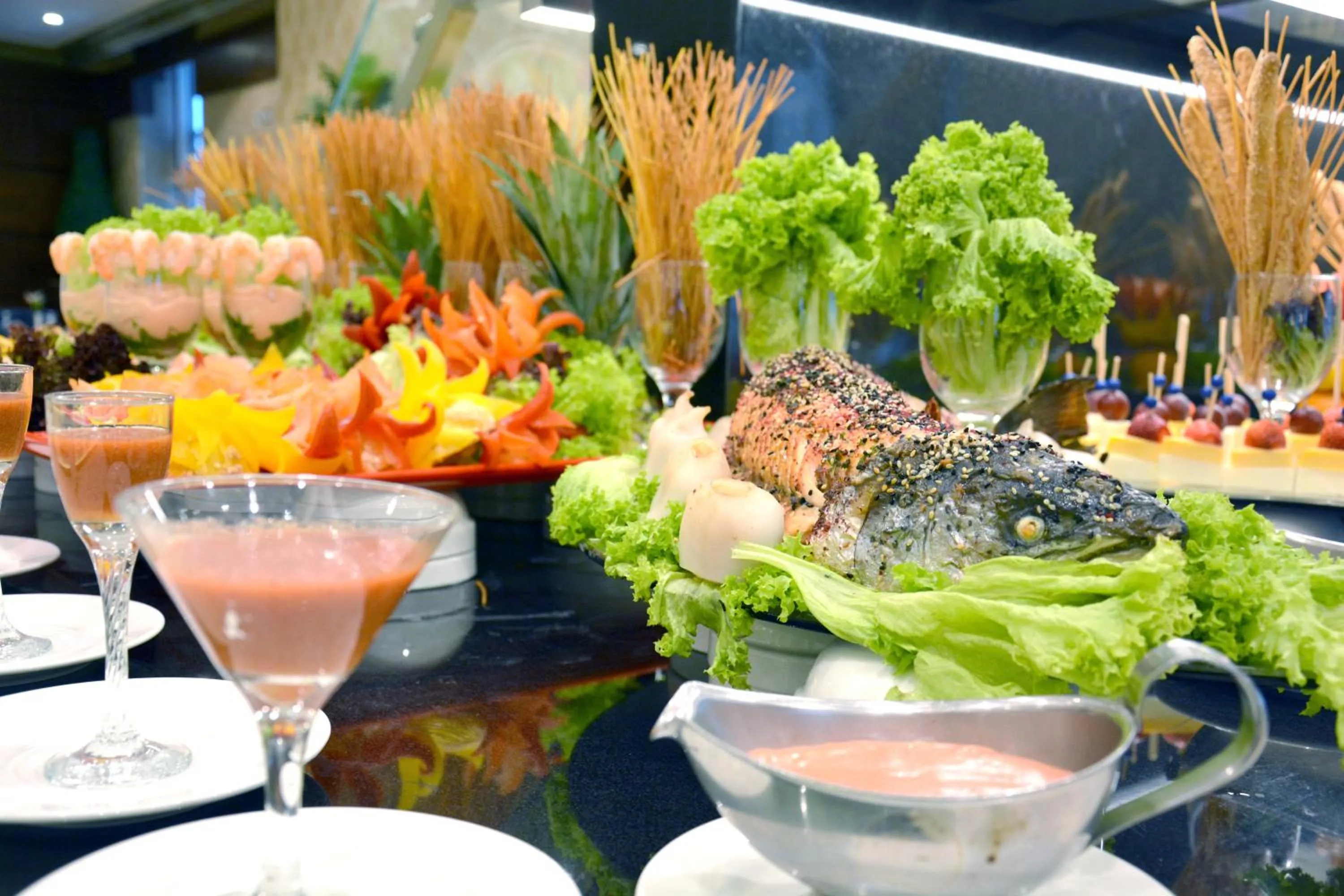 Restaurant/places to eat in MADEN Hotel