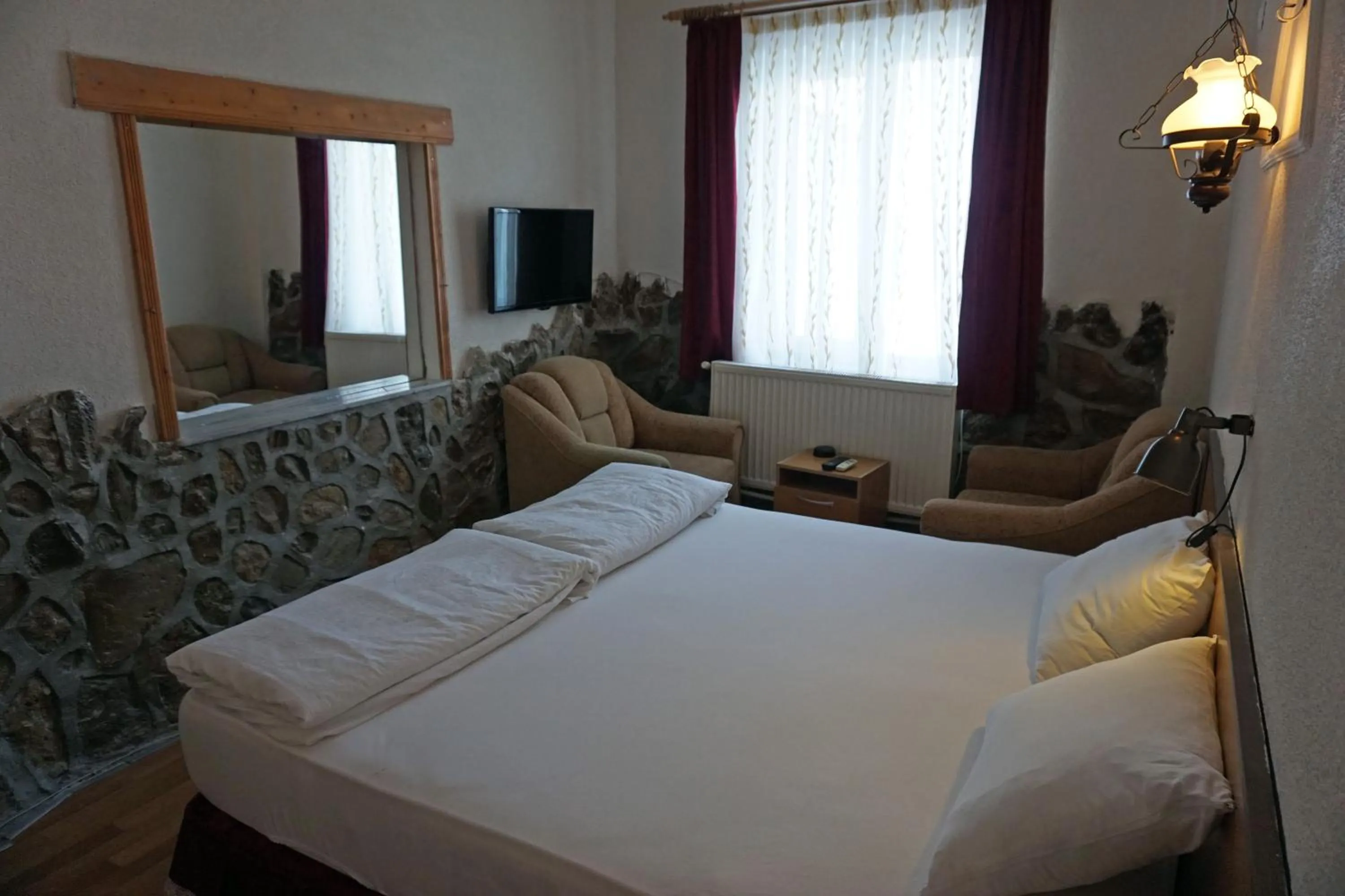 TV and multimedia, Bed in Aqua Boss Hotel