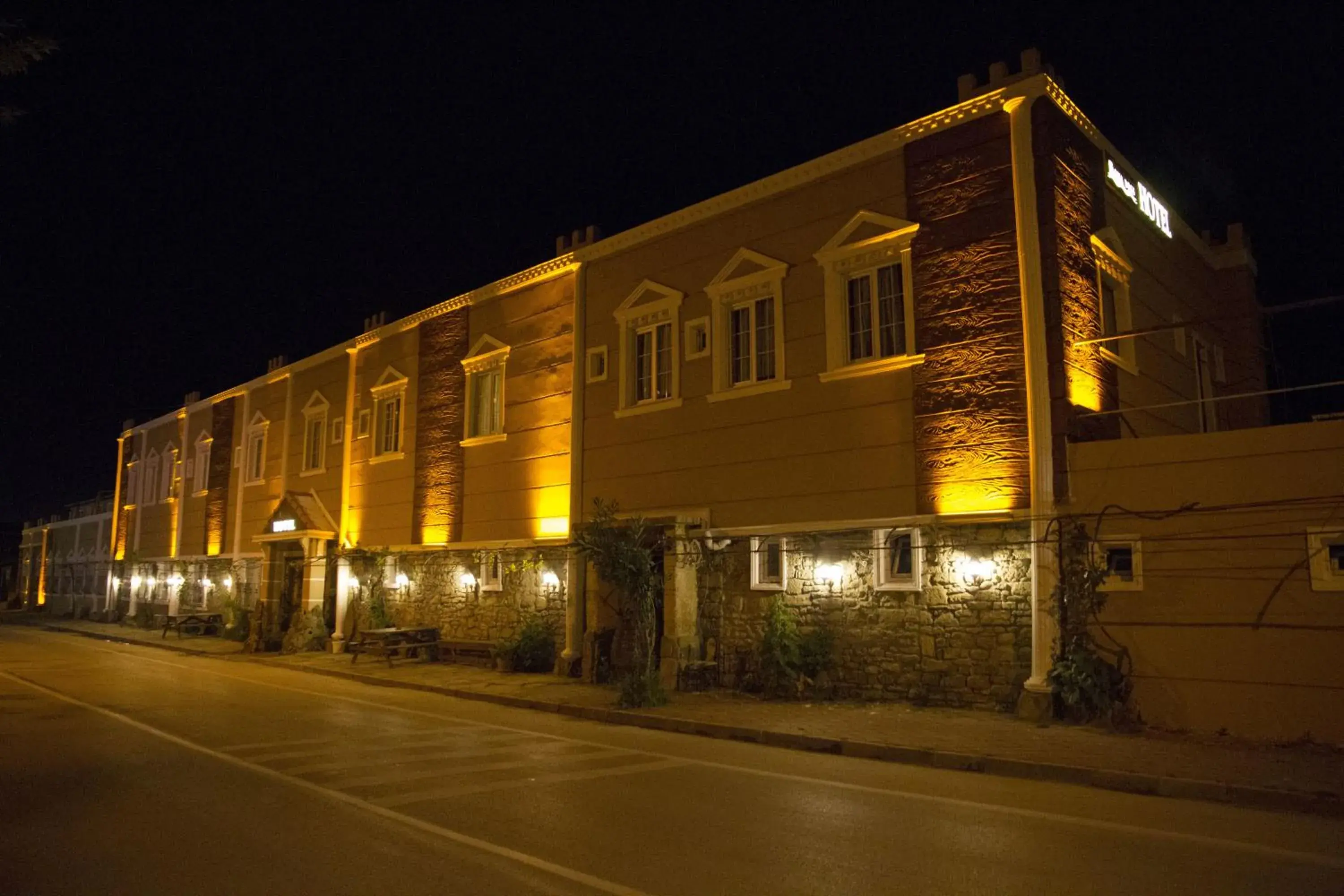 Facade/entrance in Aqua Boss Hotel Facade/entrance in Aqua Boss Hotel