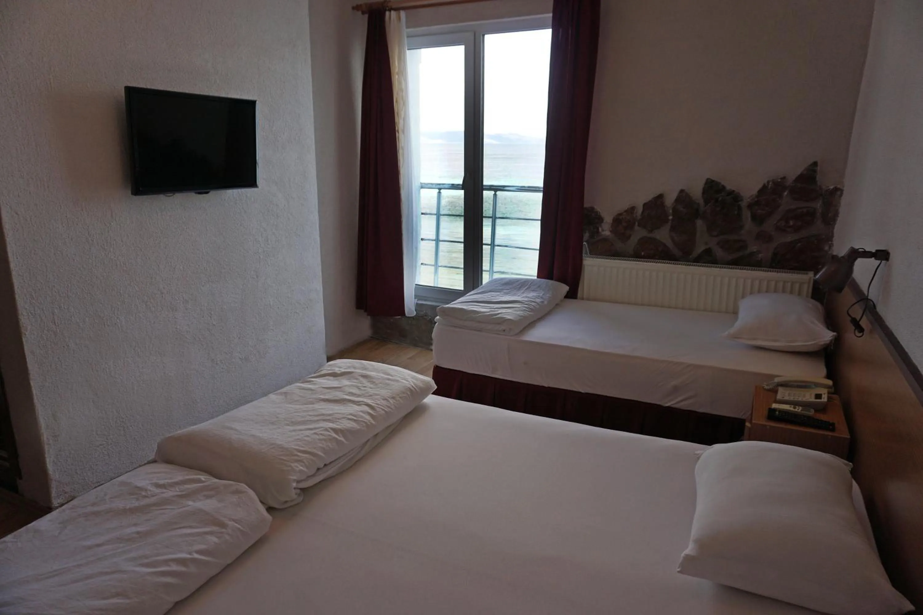 Bedroom, Bed in Aqua Boss Hotel