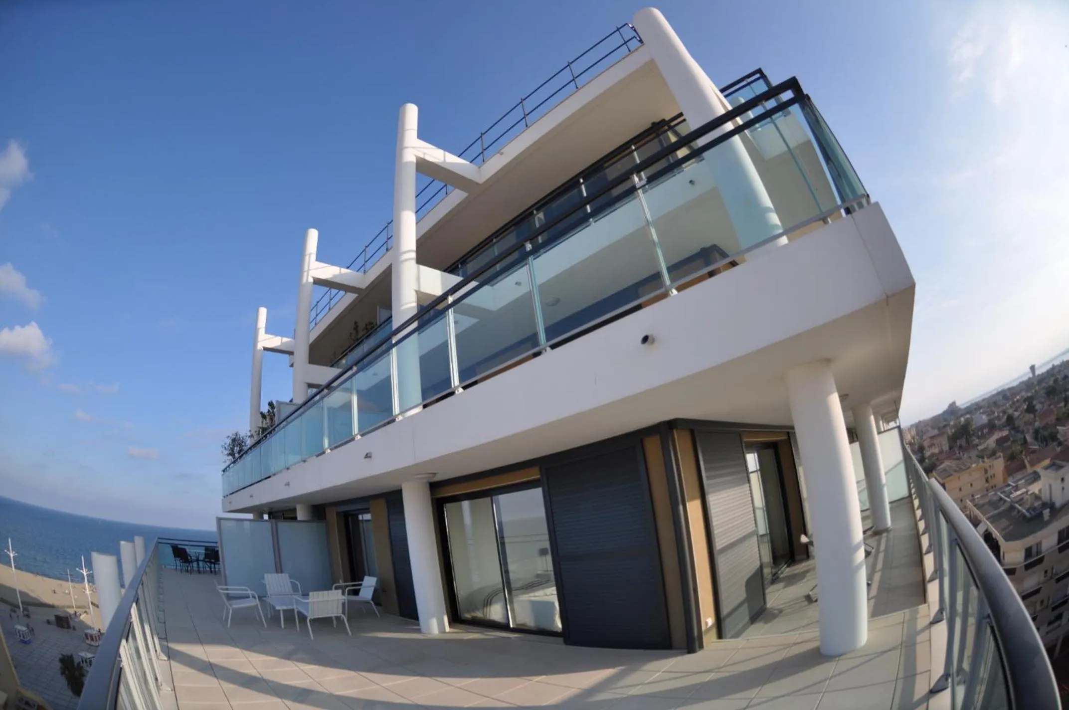 Property building in Albatros