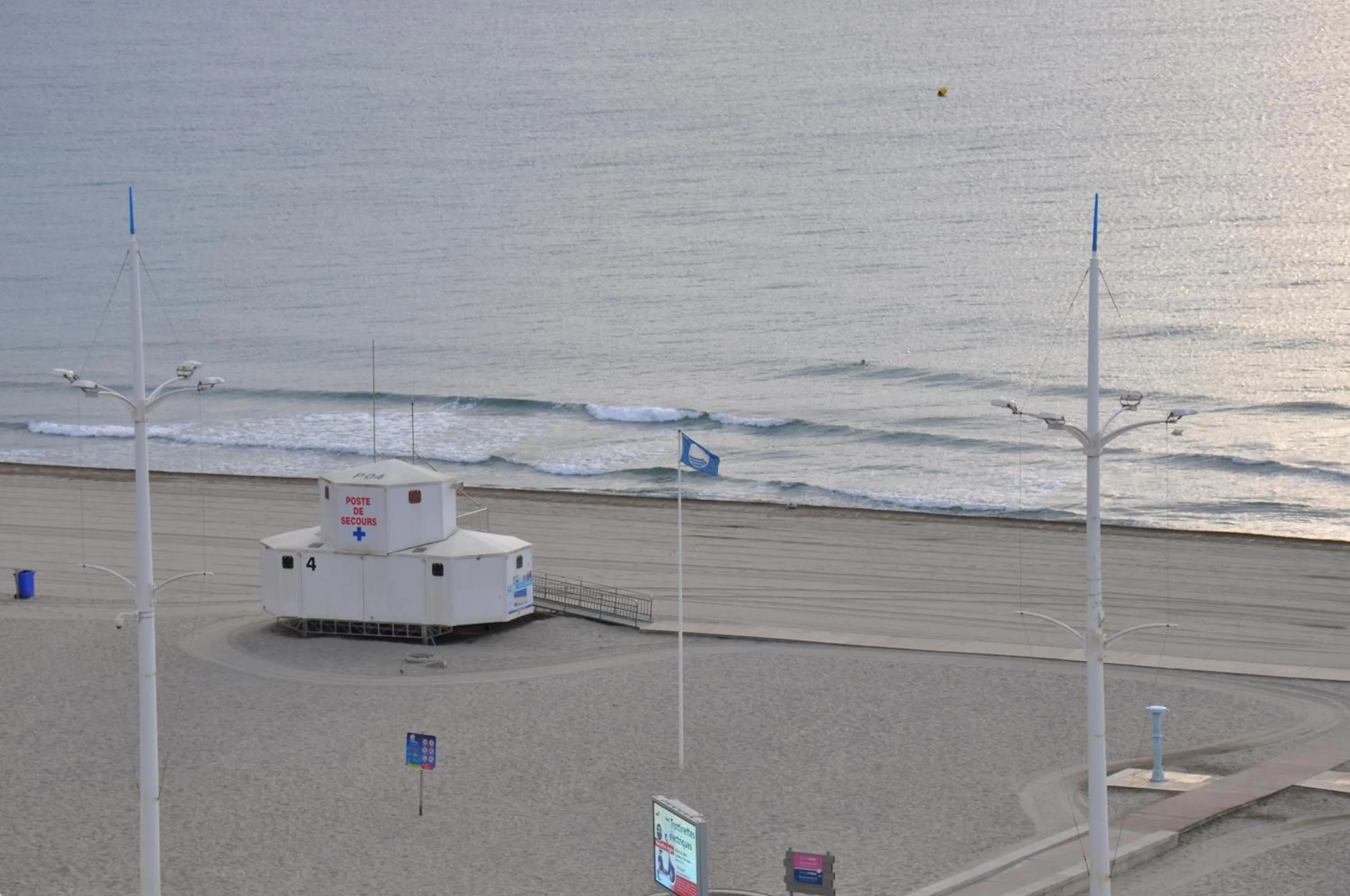 Beach in Albatros
