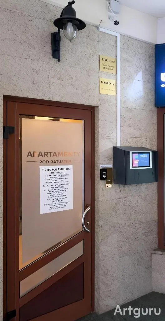 Facade/entrance in Pod Ratuszem