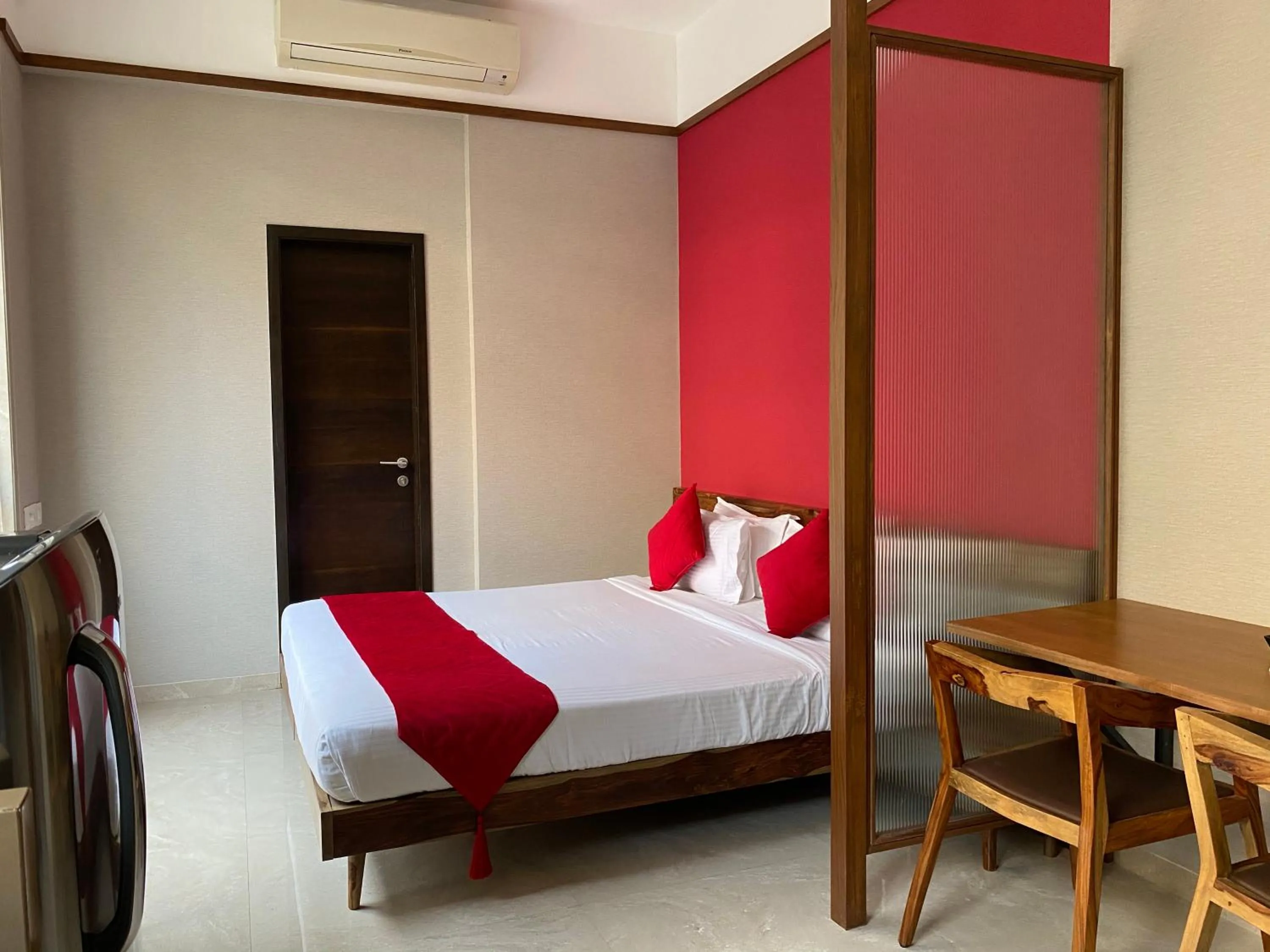 Bed in Theory9 Premium Service Apartments Khar