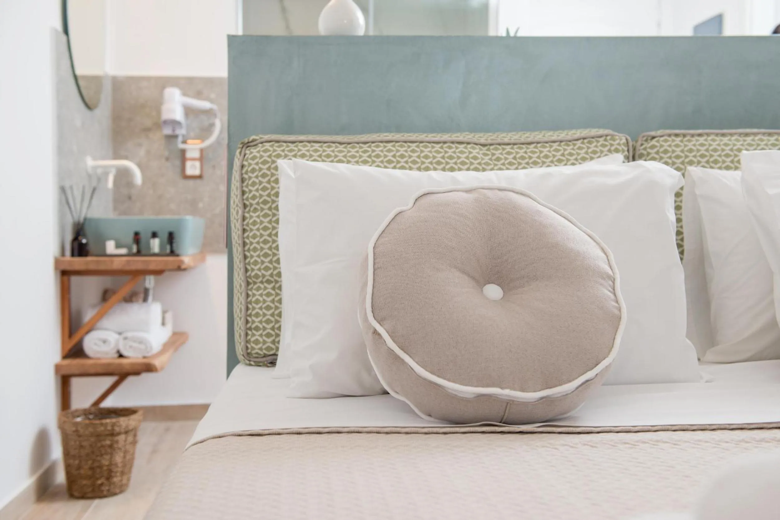 Bed in Hotel Villa Natassa