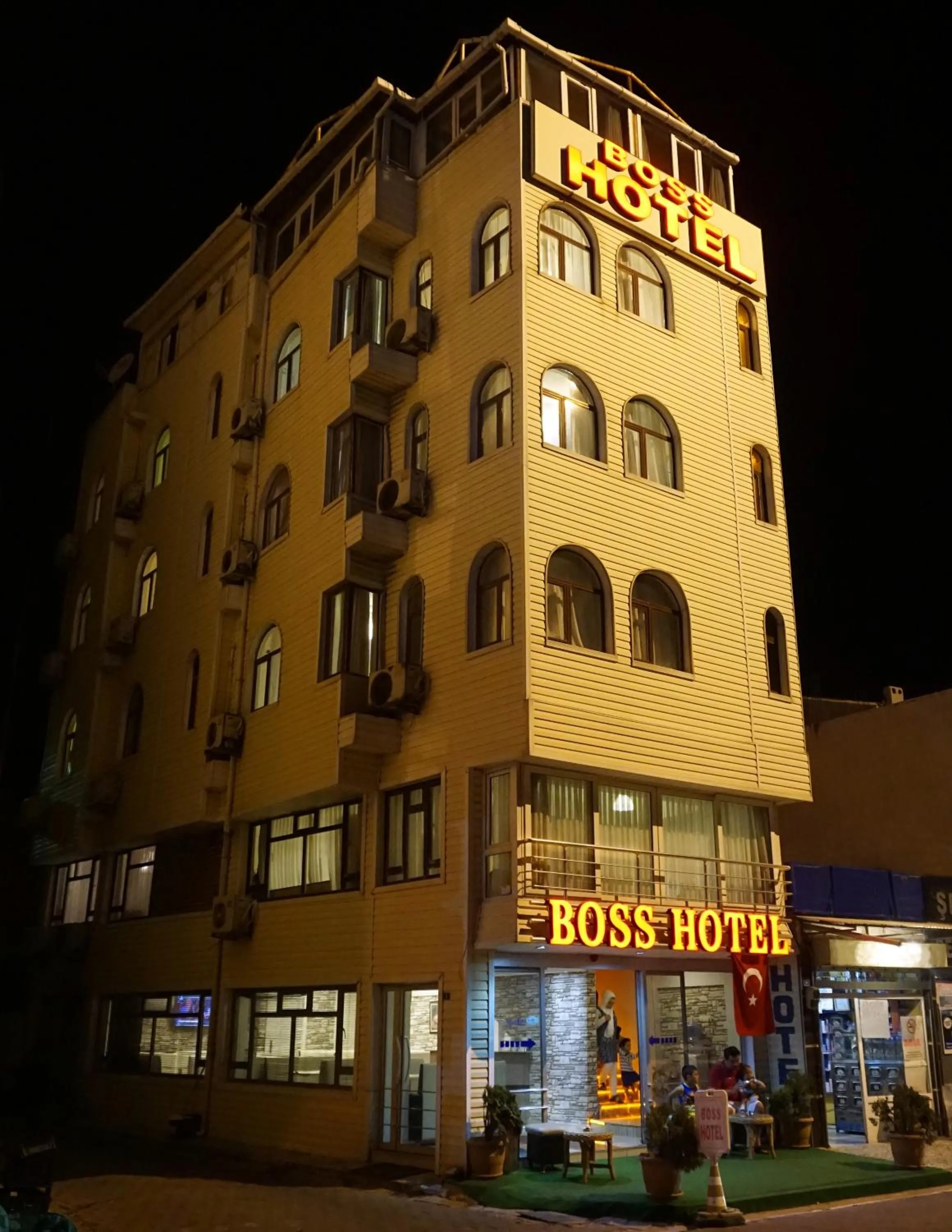 Facade/entrance in Boss Hotel