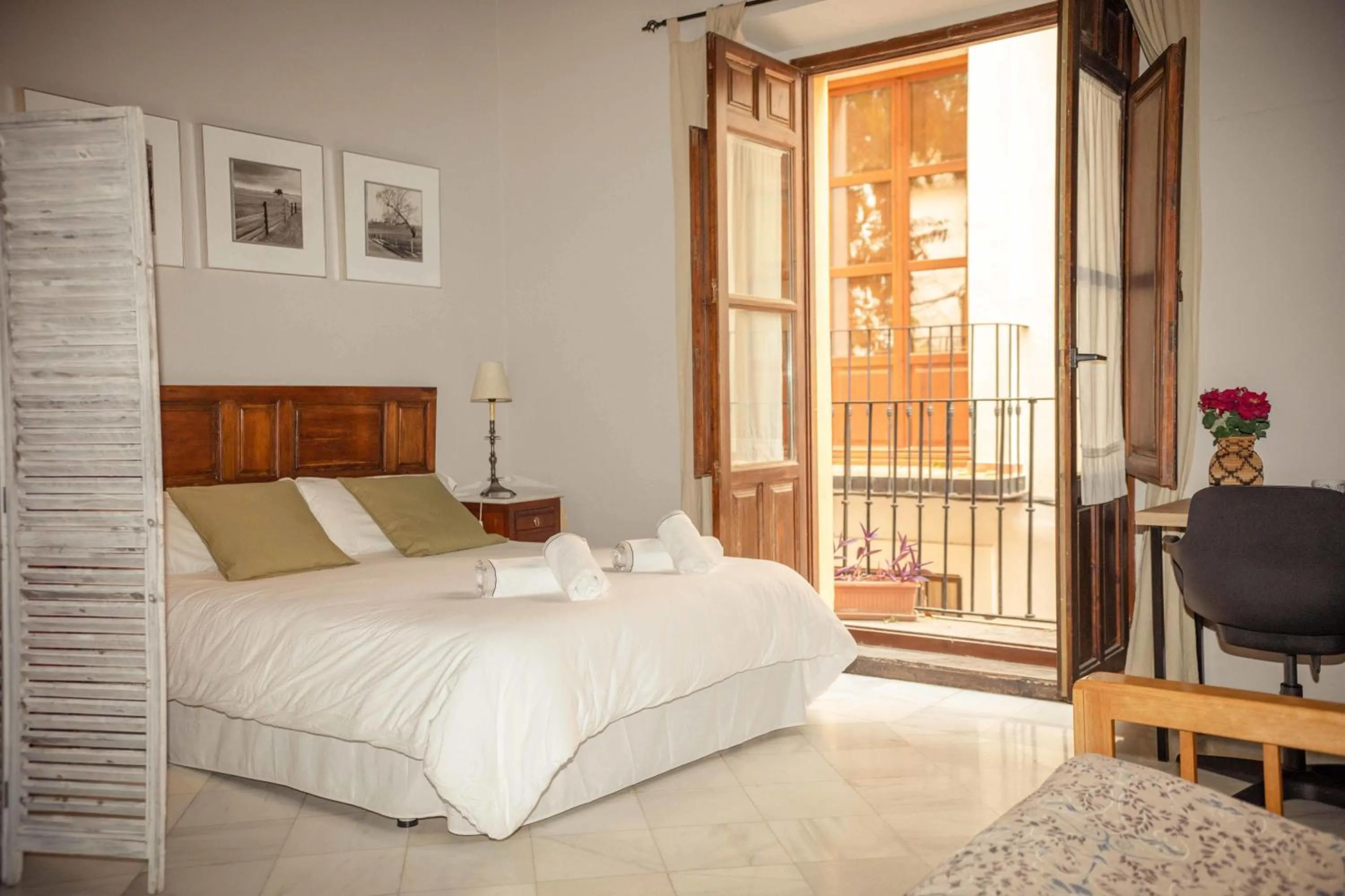 Bed in Alh Patio Apartamentos