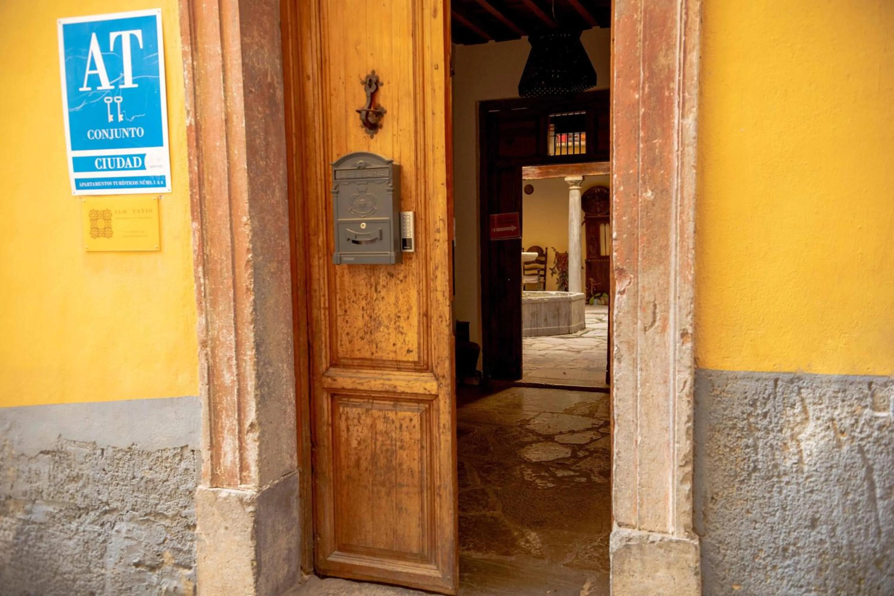 Alh Patio Apartamentos