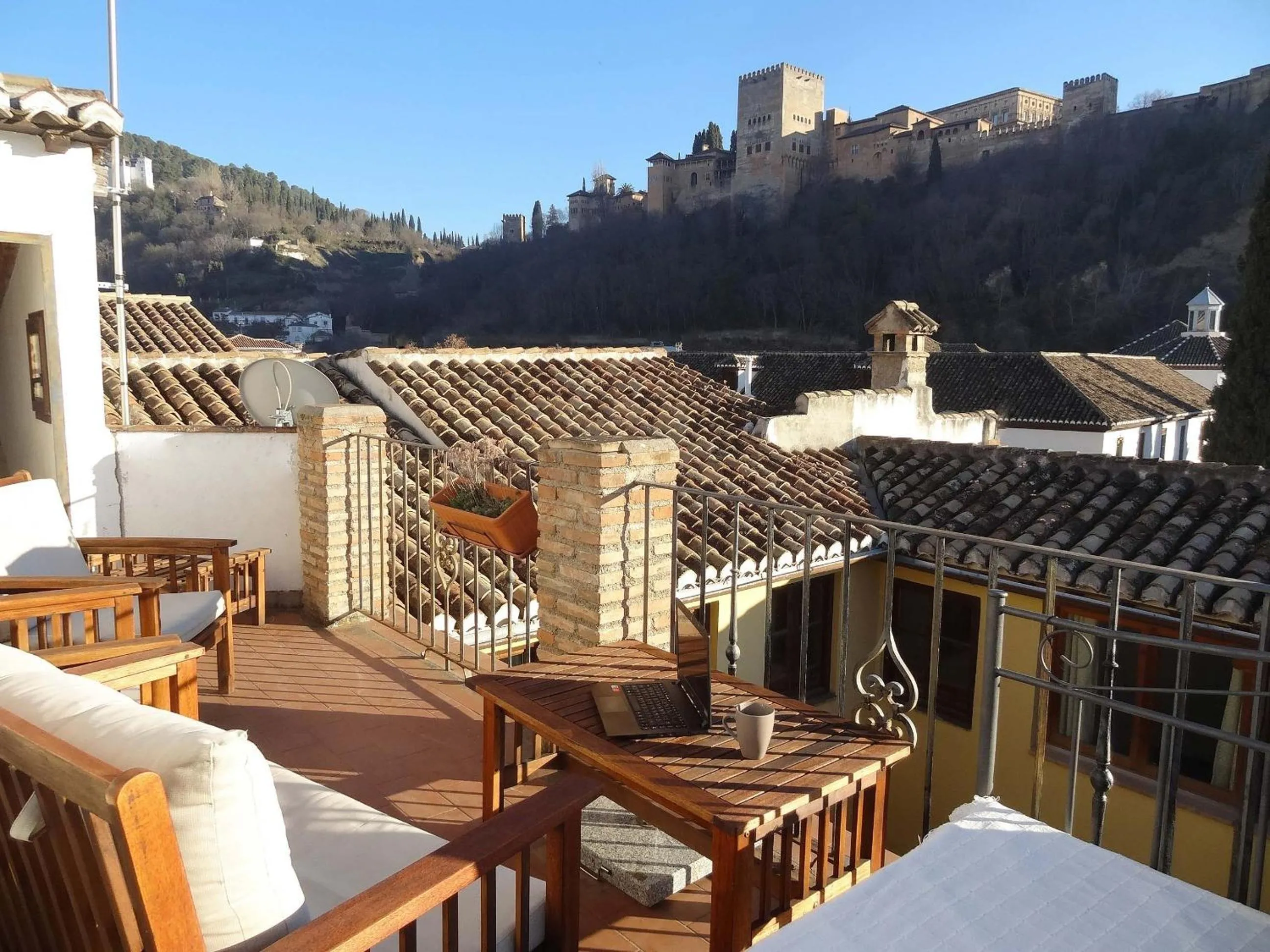 Alh Patio Apartamentos
