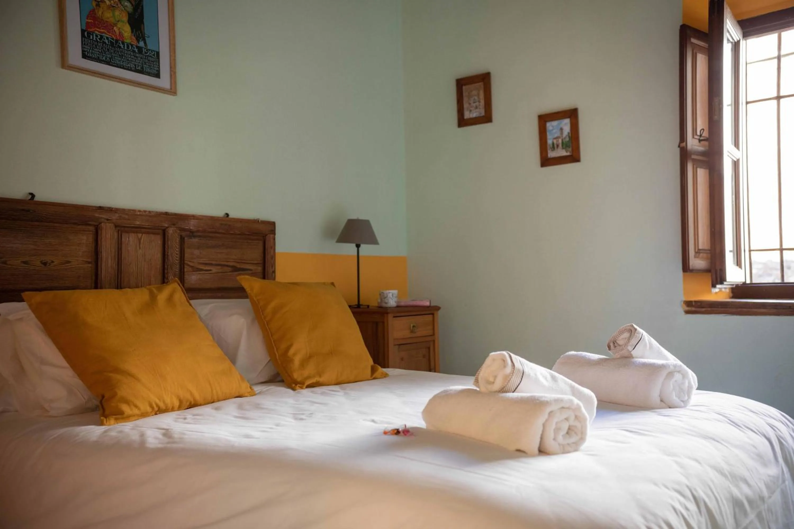 Bed in Alh Patio Apartamentos