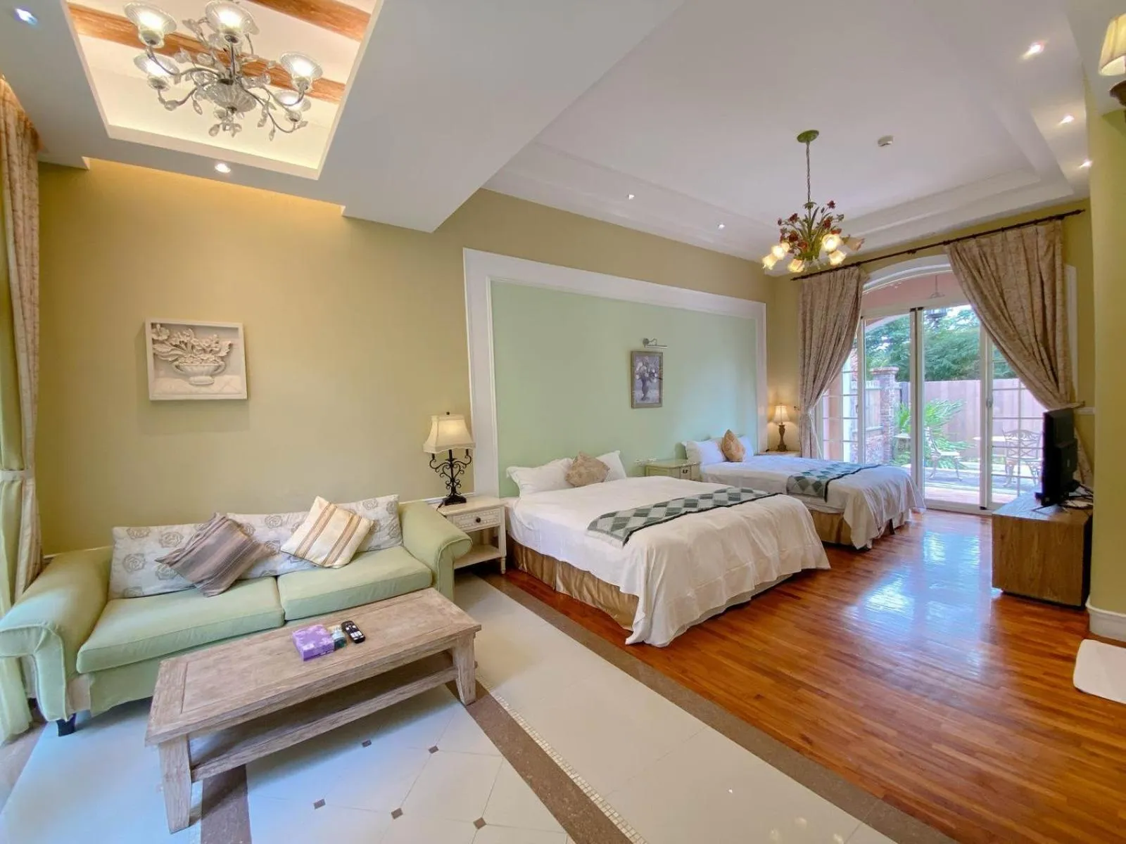 Property building, Bed in My Chateau Resort