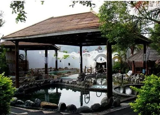 Facade/entrance in Fennel Resort