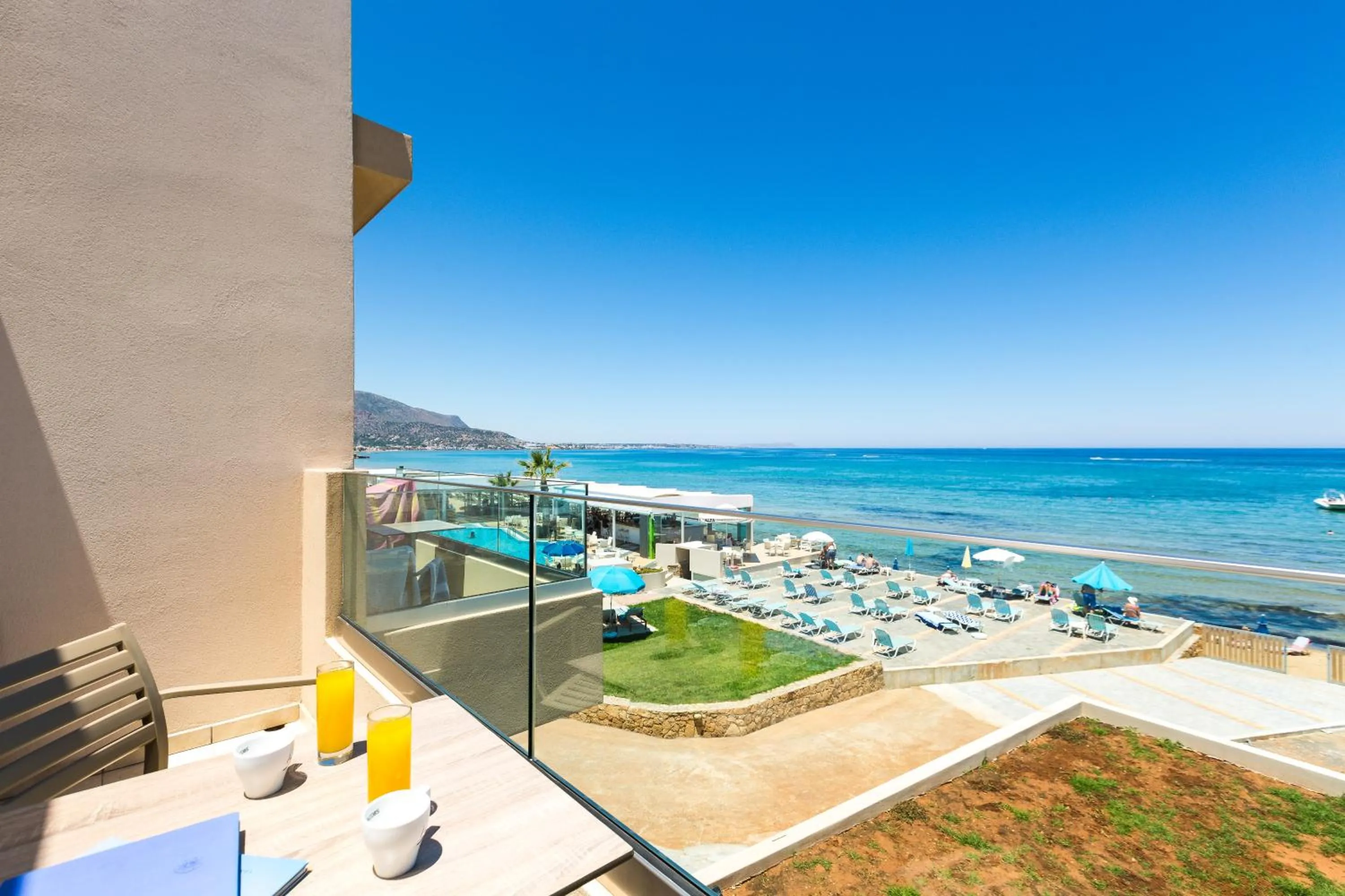 Balcony/Terrace in Theo Star Beach Hotel