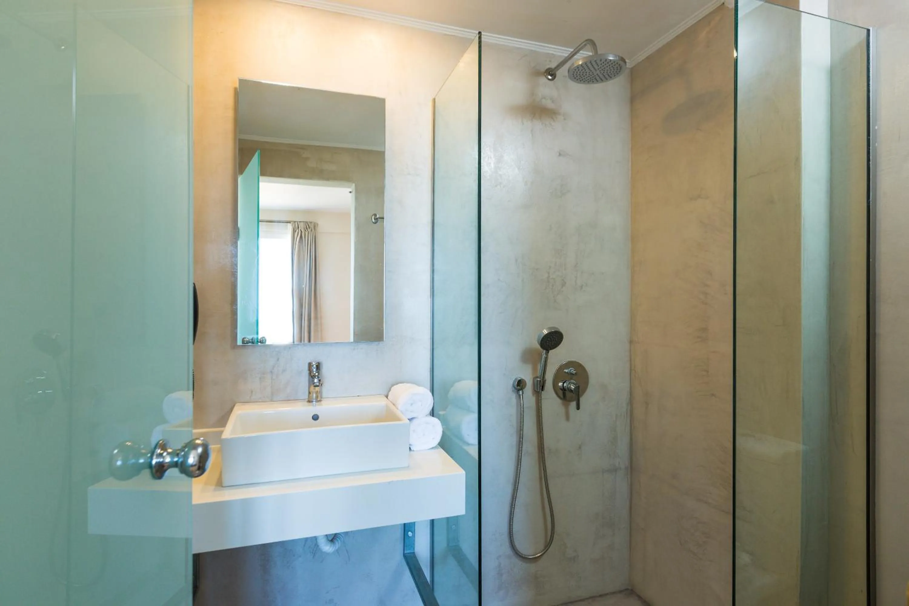 Bathroom in Theo Star Beach Hotel