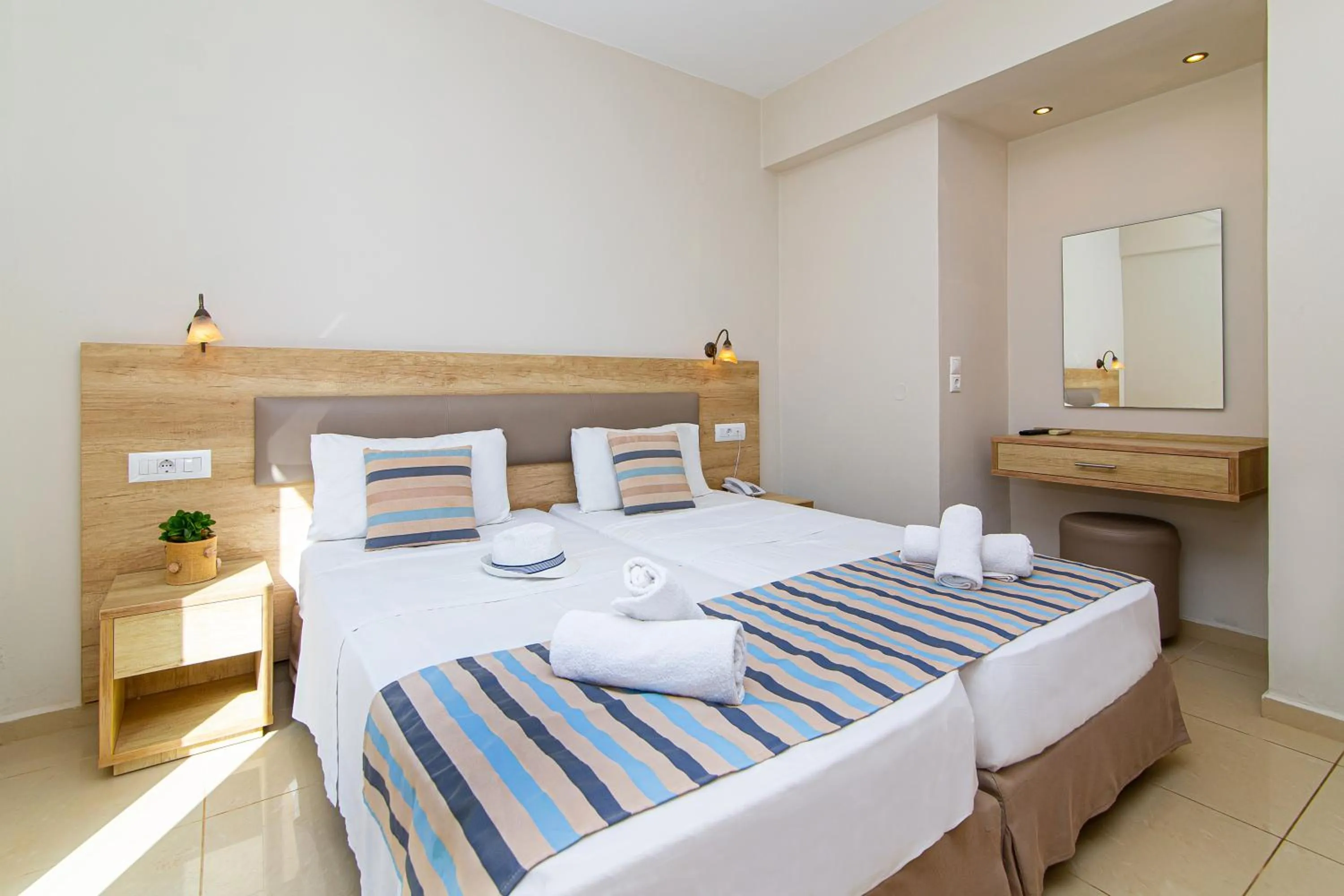 Bedroom, Bed in Theo Star Beach Hotel