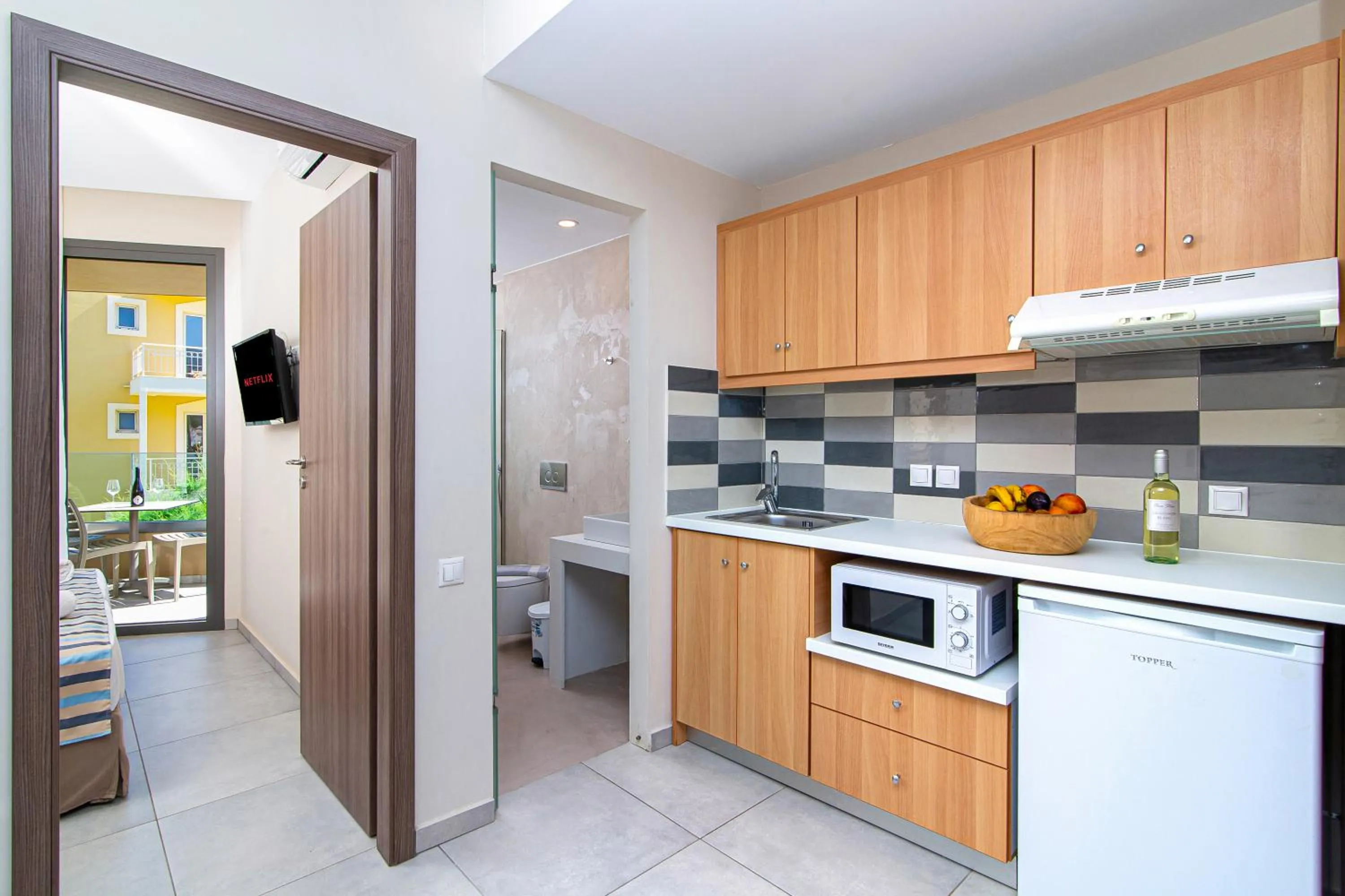 Kitchen or kitchenette in Theo Star Beach Hotel