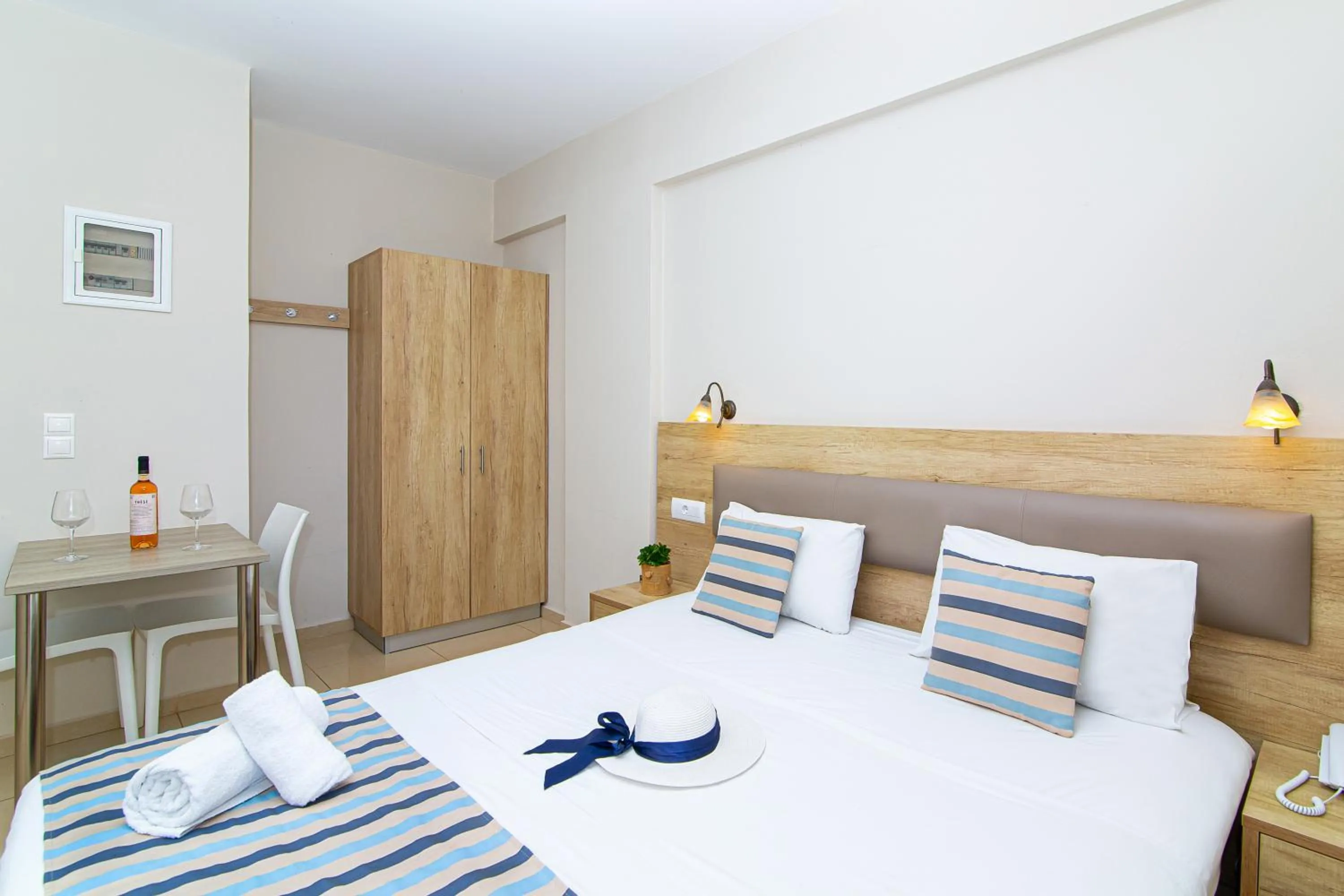 Bedroom, Bed in Theo Star Beach Hotel