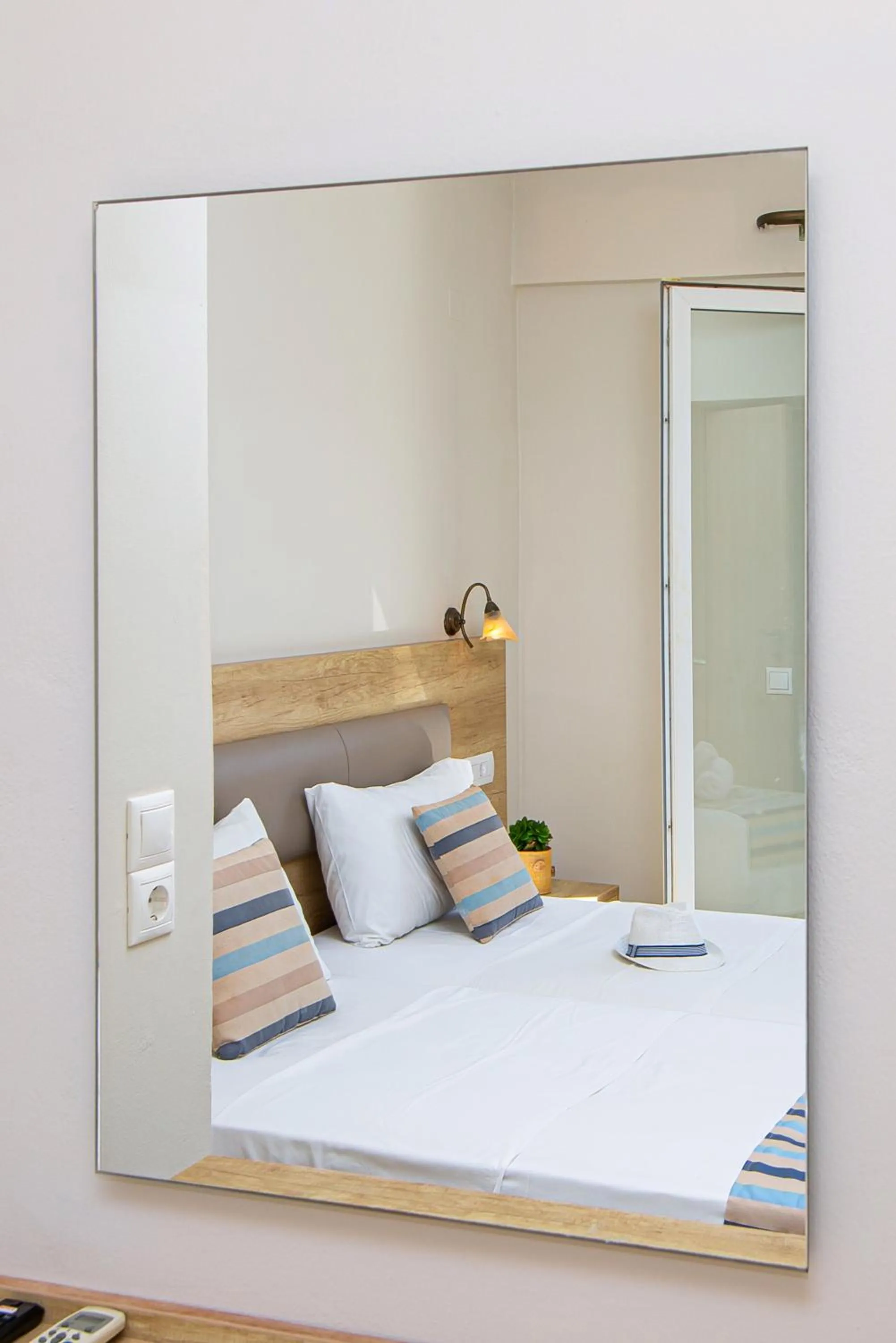 Bedroom, Bed in Theo Star Beach Hotel