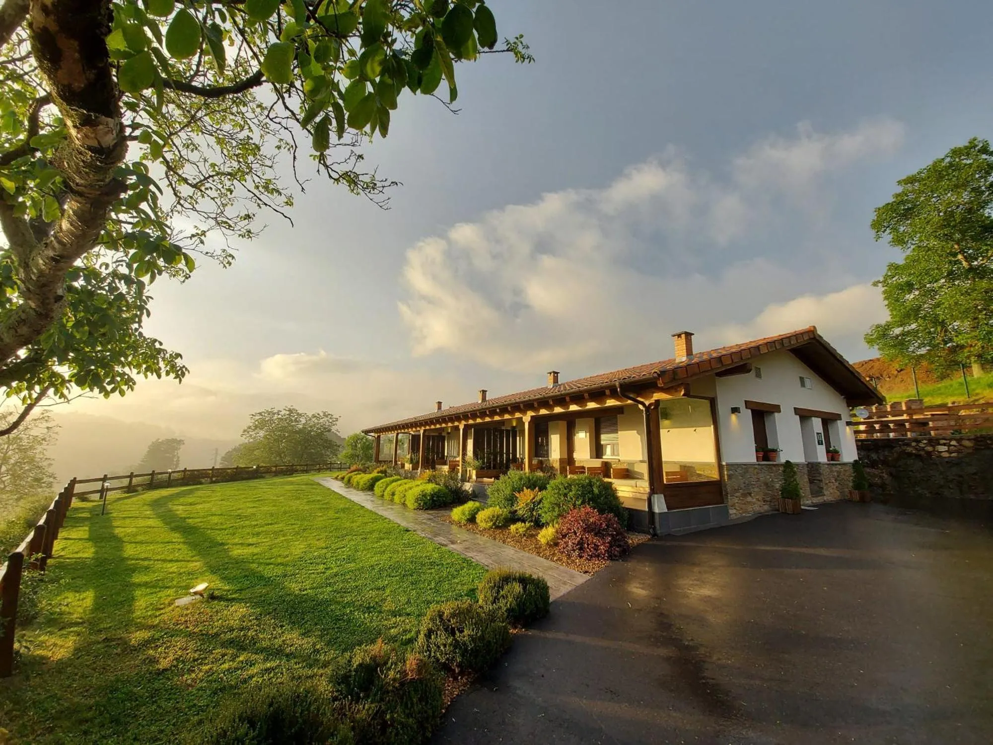 Property building in Fuente El Güeyu