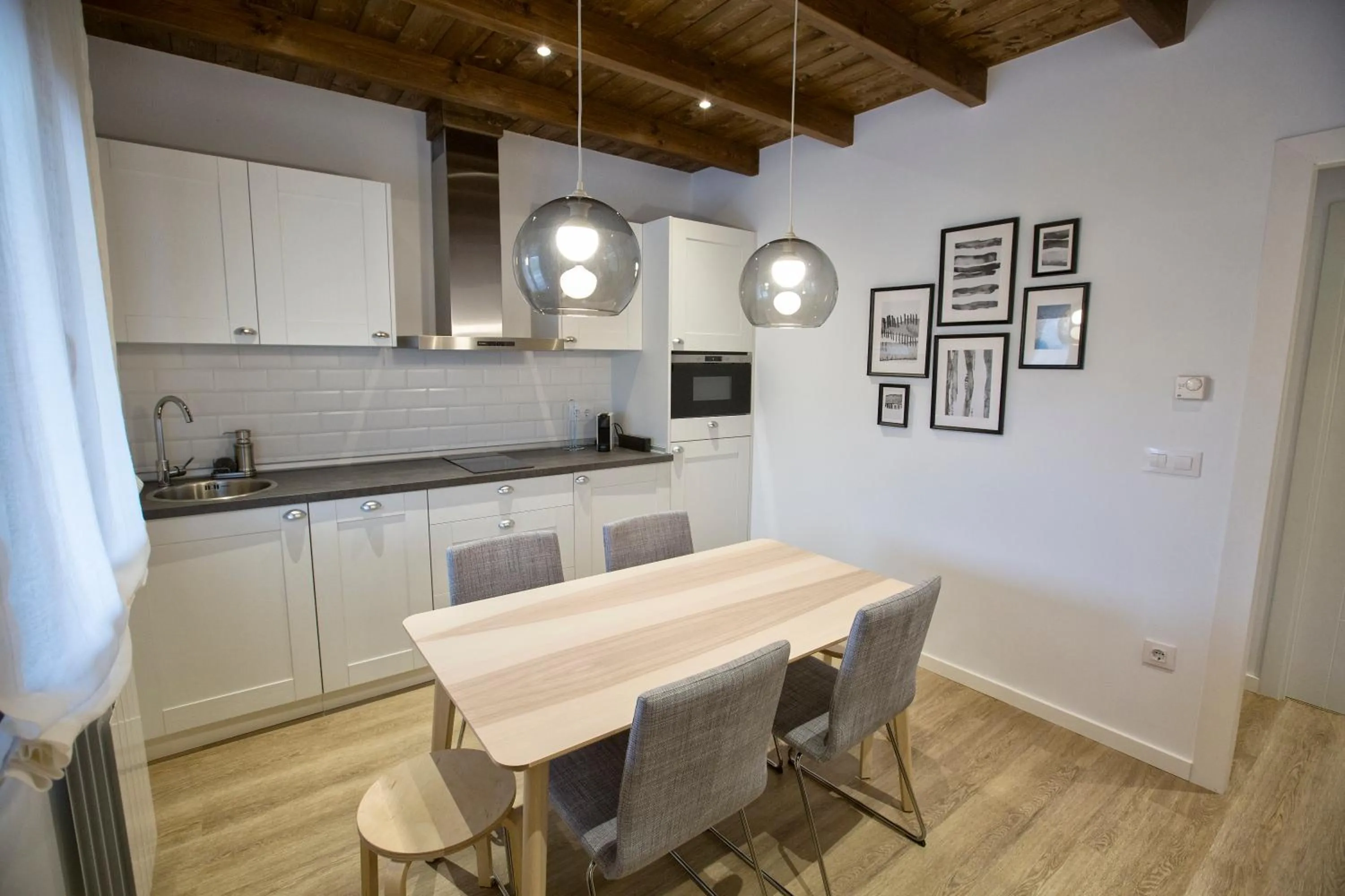 Kitchen or kitchenette in Fuente El Güeyu