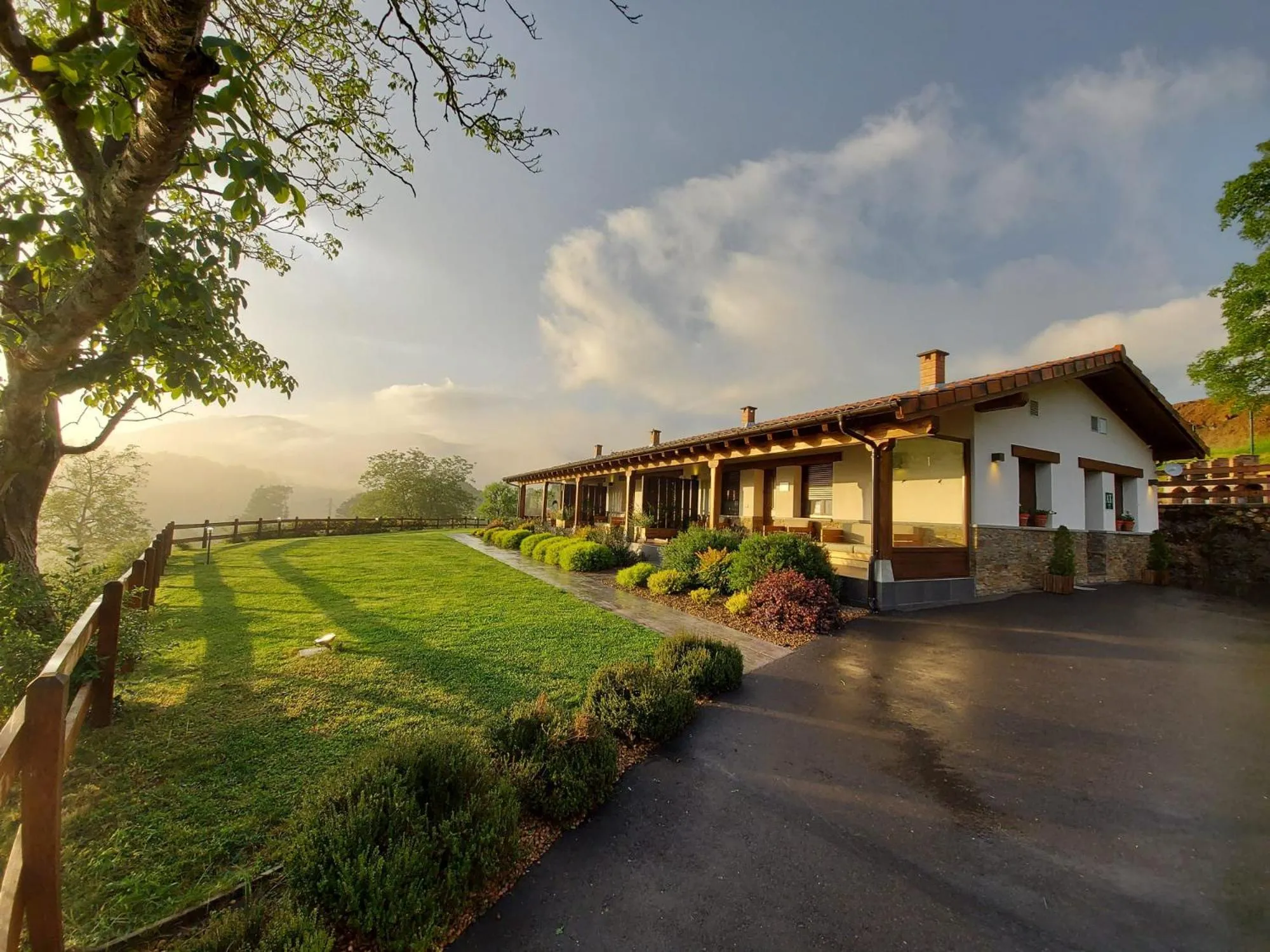 Property building in Fuente El Güeyu