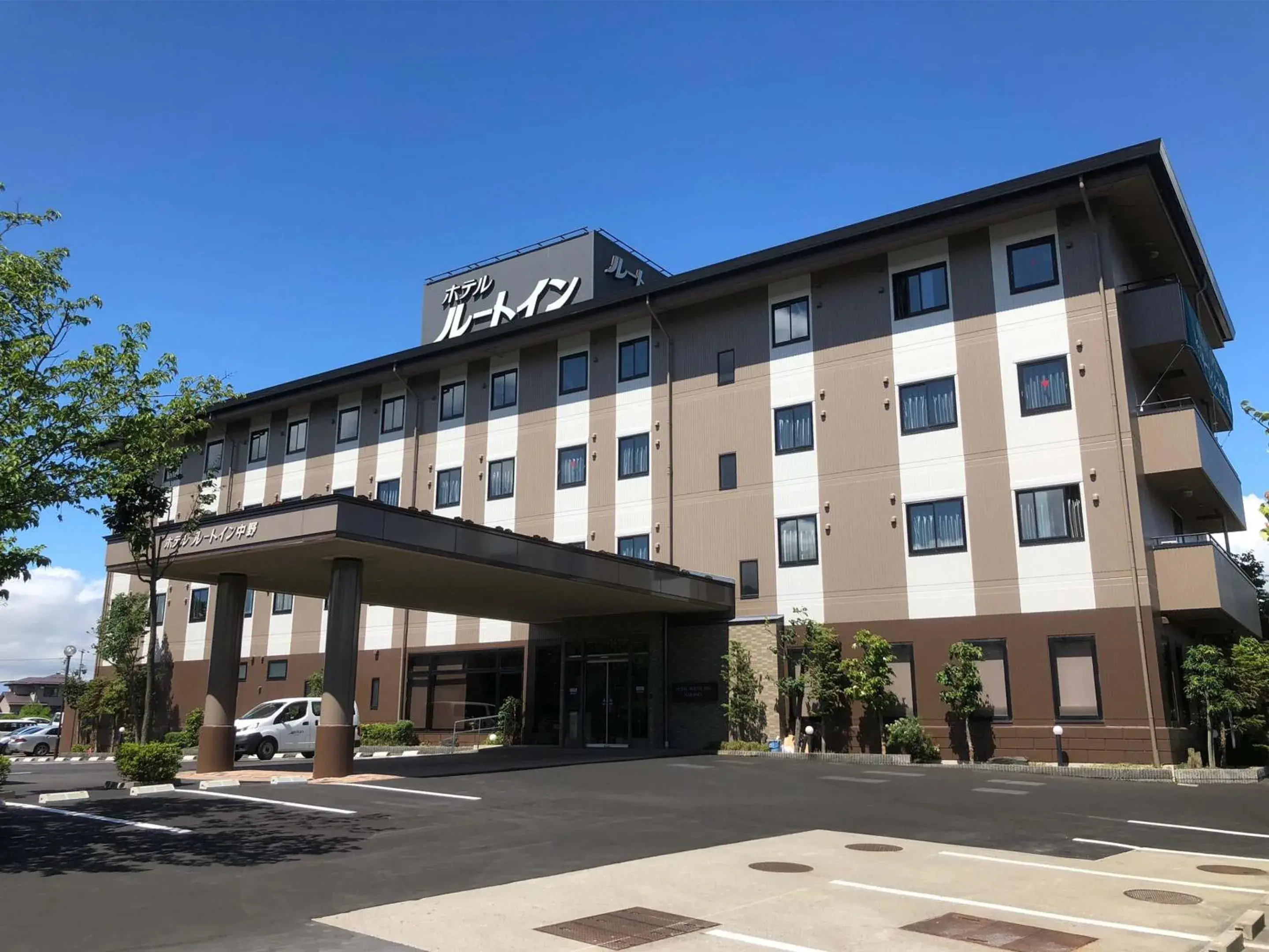 Property building in Hotel Route-Inn Nakano Property building in Hotel Route-Inn Nakano