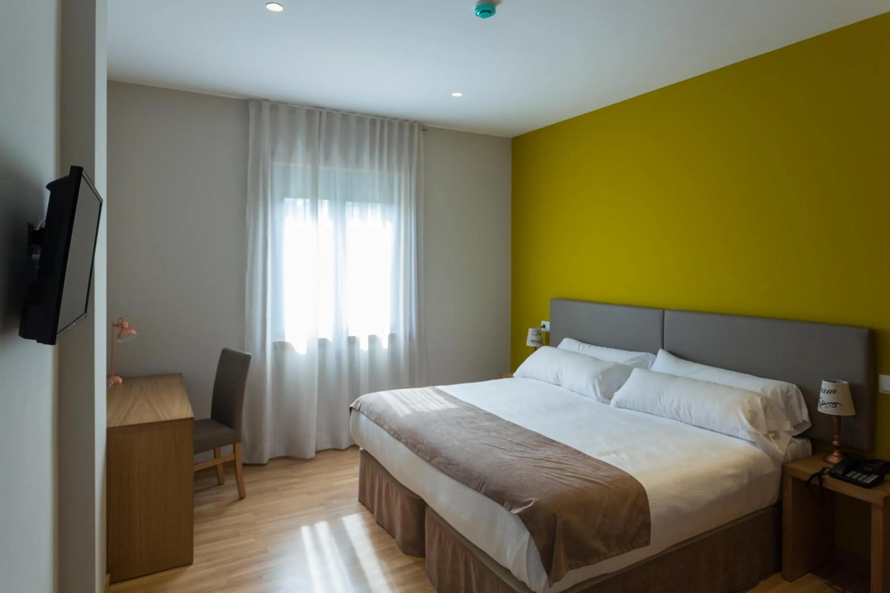 Bed in Hotel A Roldana