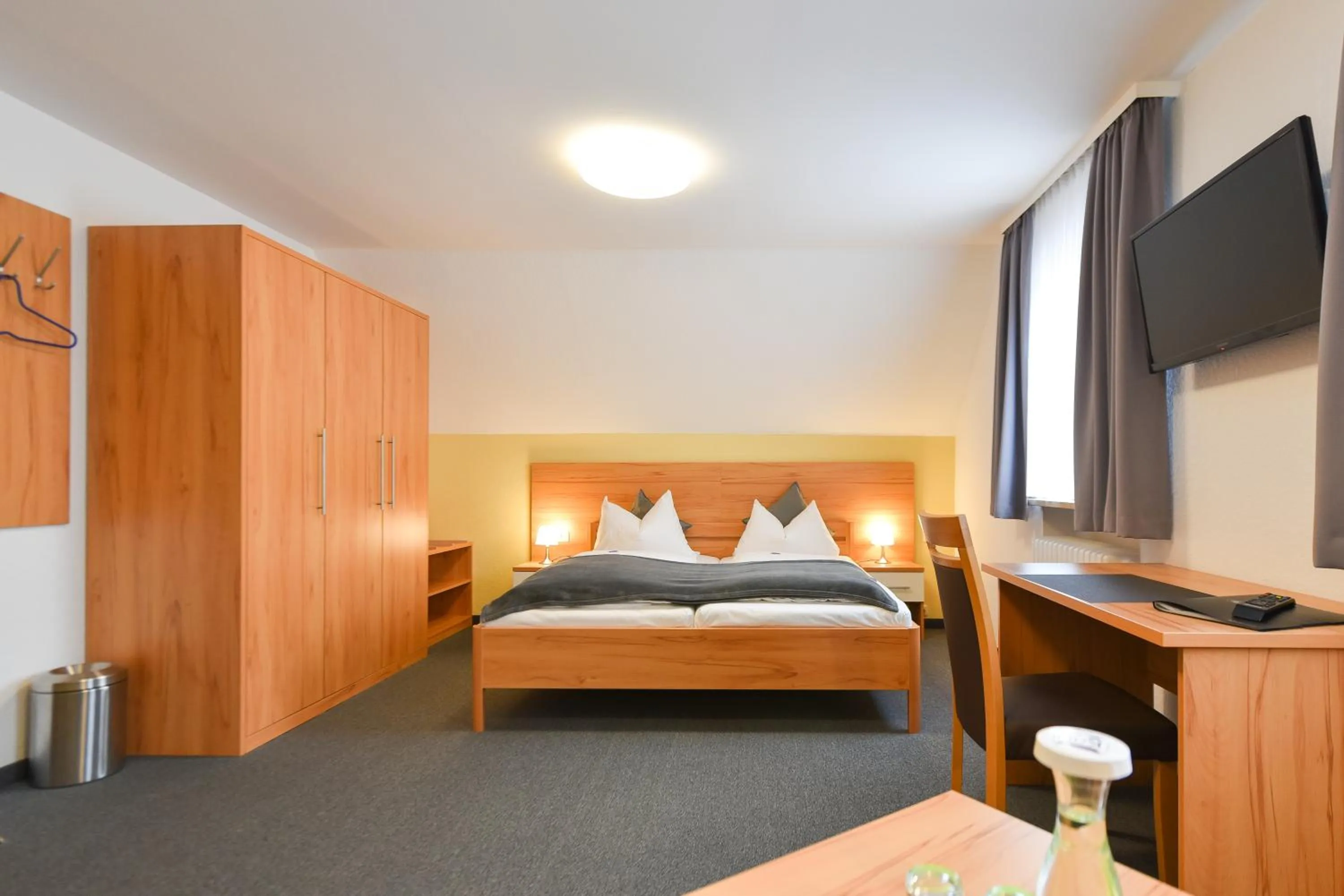 Photo of the whole room, Bed in Gasthof Kolb