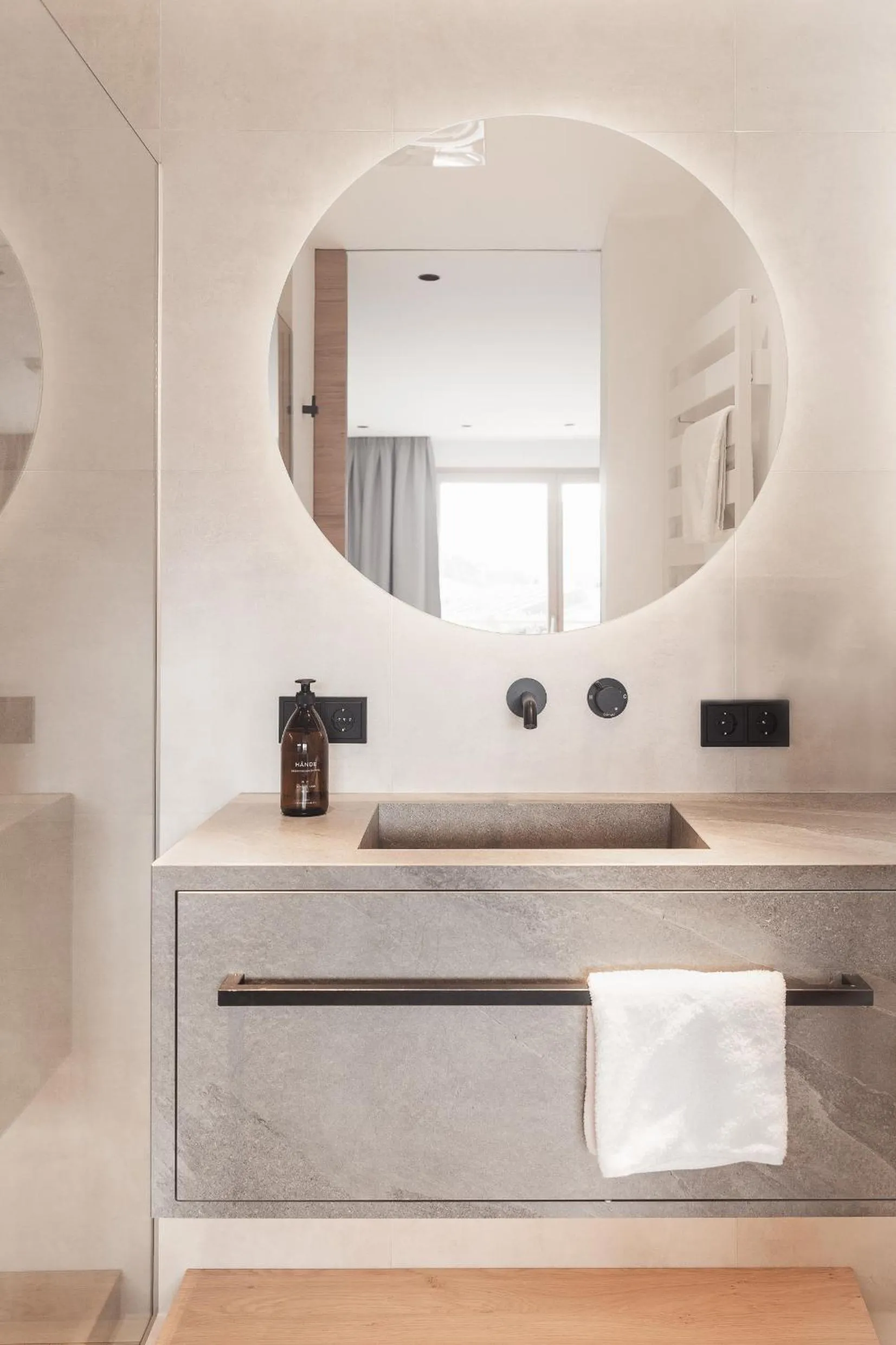 Photo of the whole room in GEBHARD Boutique B&B