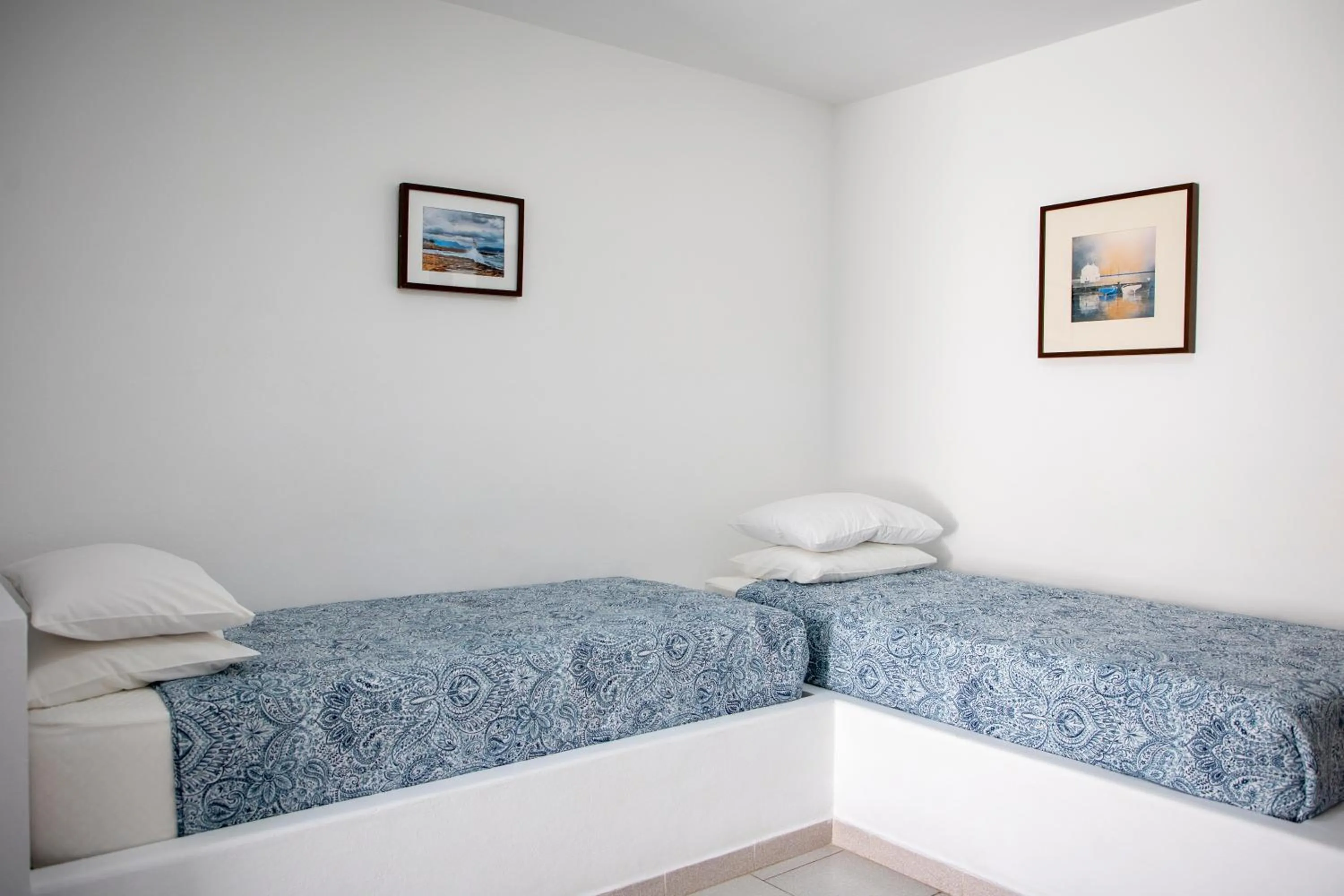 Bed in Stefanie Studios