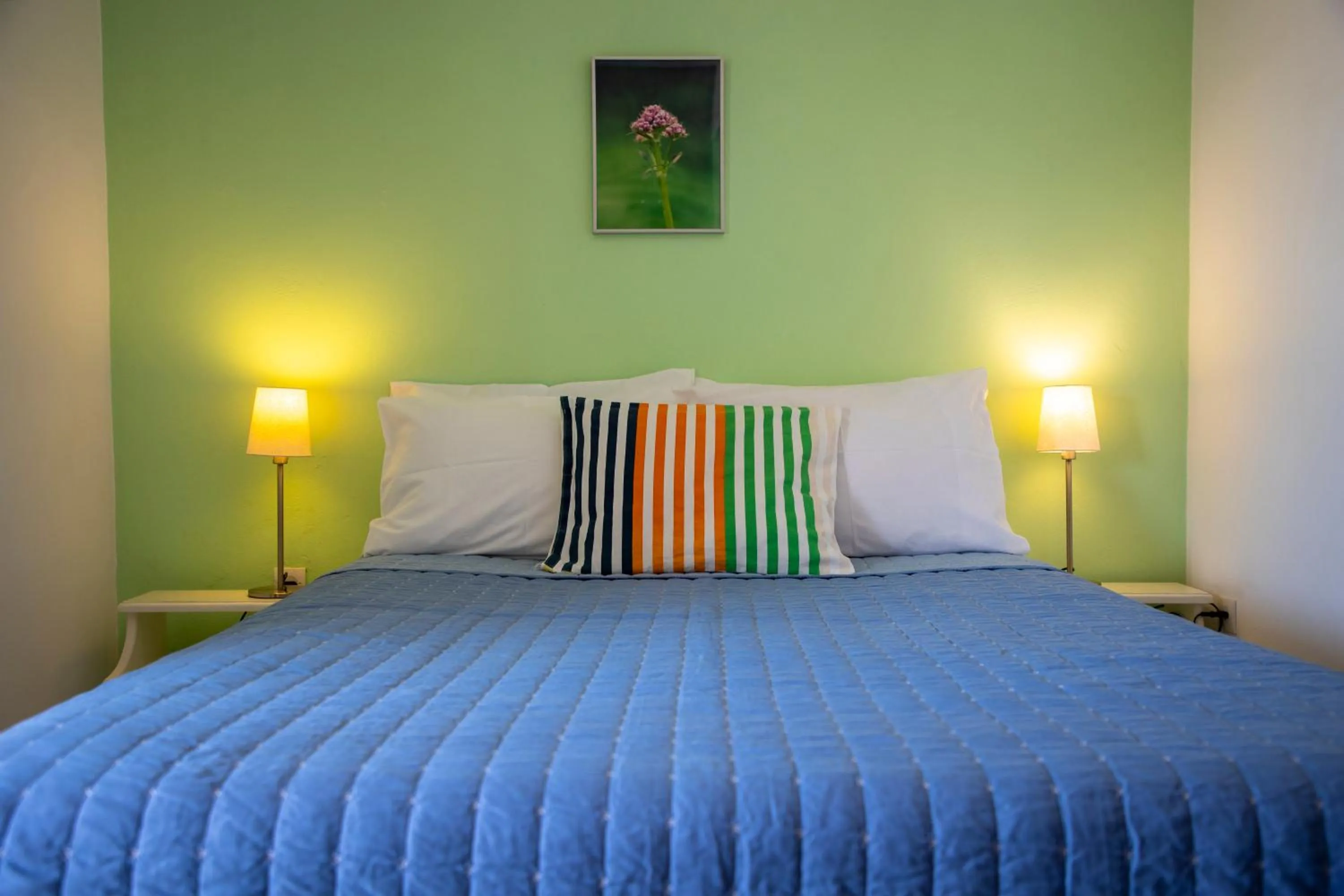 Bed in Stefanie Studios