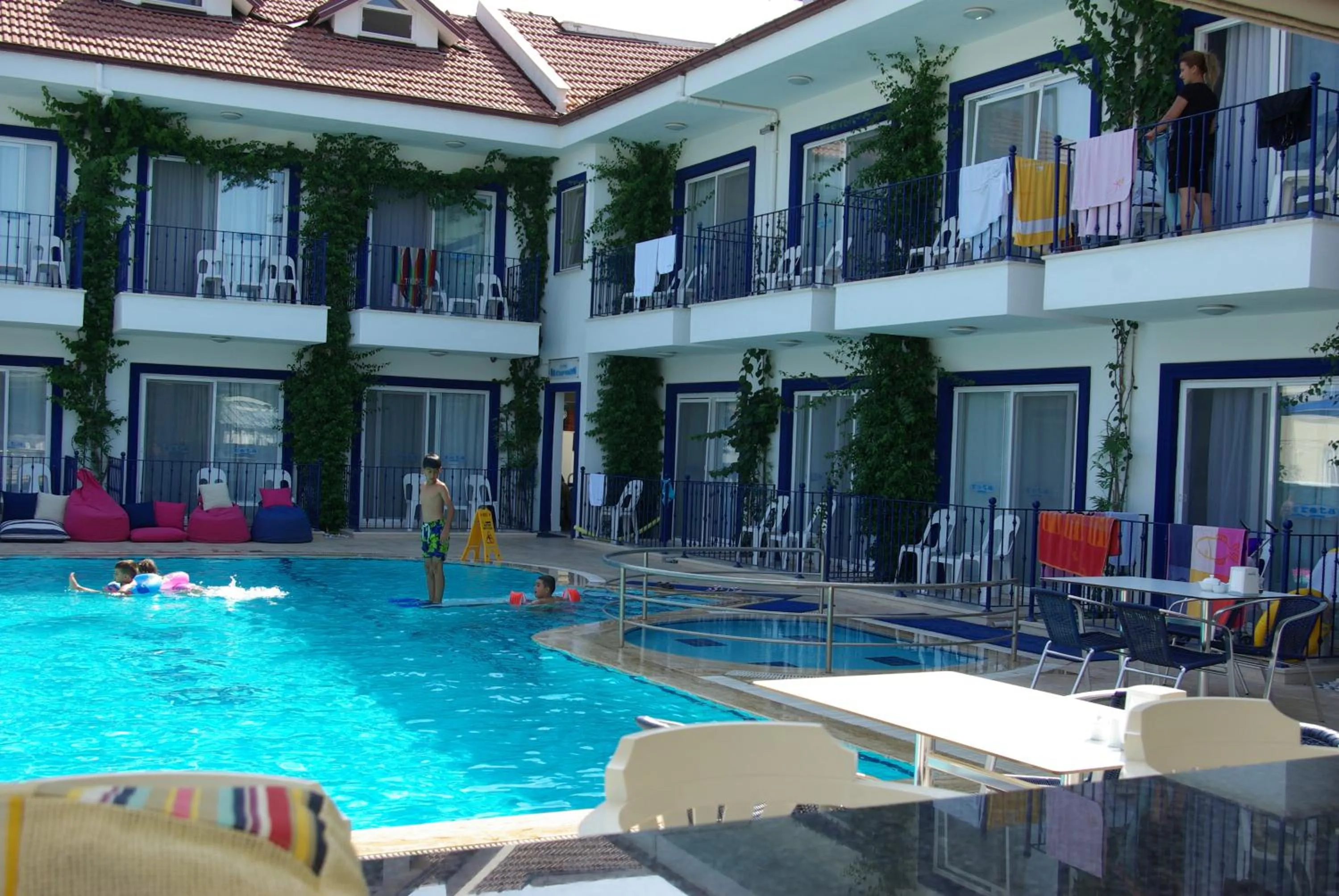 Swimming pool in Rota Hotel
