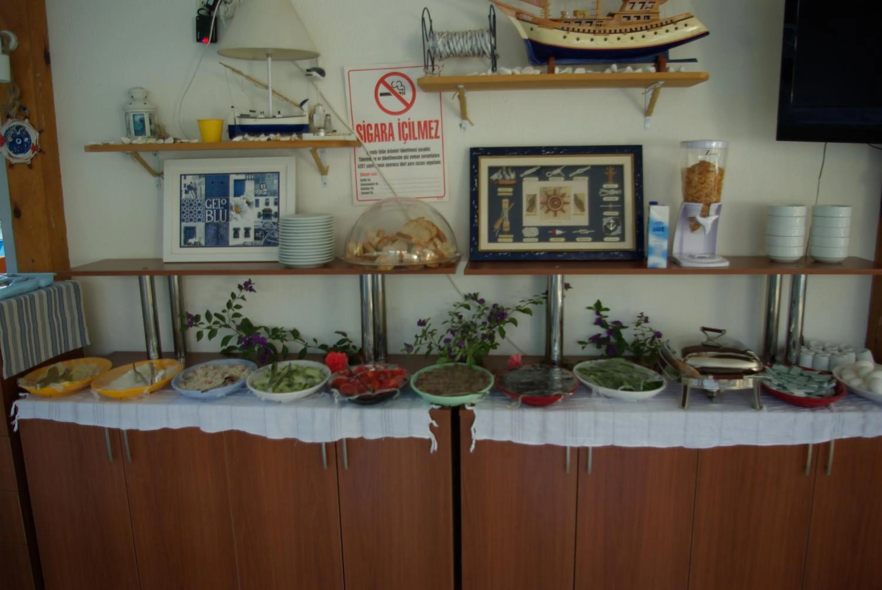 Restaurant/places to eat in Rota Hotel